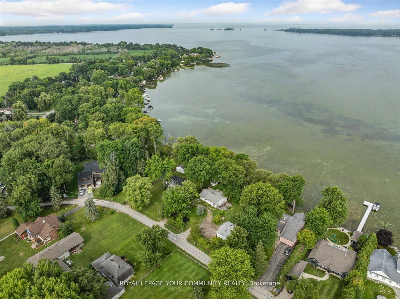 Photo 9 of 580 Duclos Point Road, Georgina, Pefferlaw — HOMEH