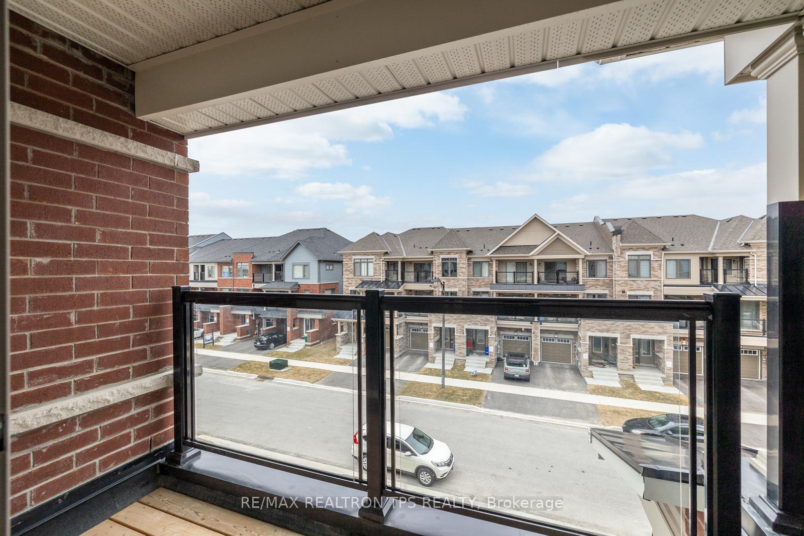 Photo 20 of 1107 Lockie Drive, Oshawa, Kedron — HOMEH