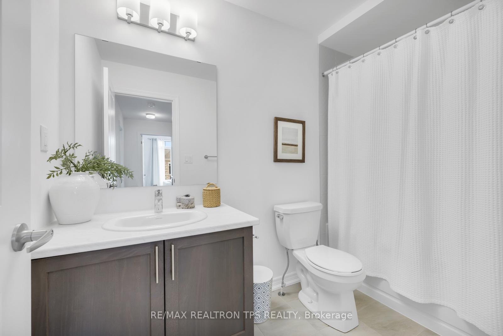 Photo 17 of 1107 Lockie Drive, Oshawa, Kedron — HOMEH