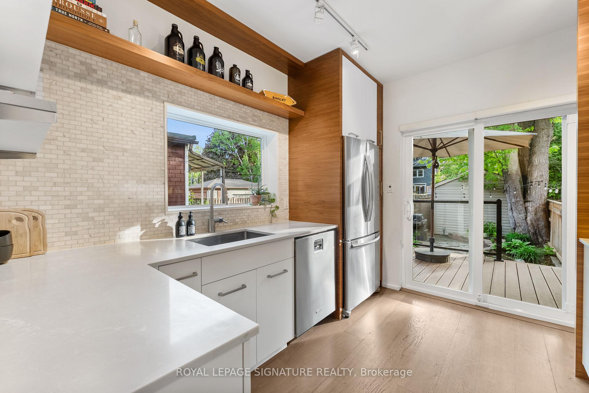 Photo 11 of 142 Dewhurst Boulevard, Toronto, Danforth Village-East York — HOMEH