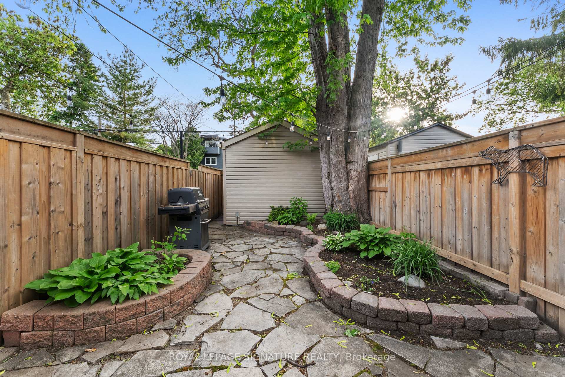 Photo 16 of 142 Dewhurst Boulevard, Toronto, Danforth Village-East York — HOMEH