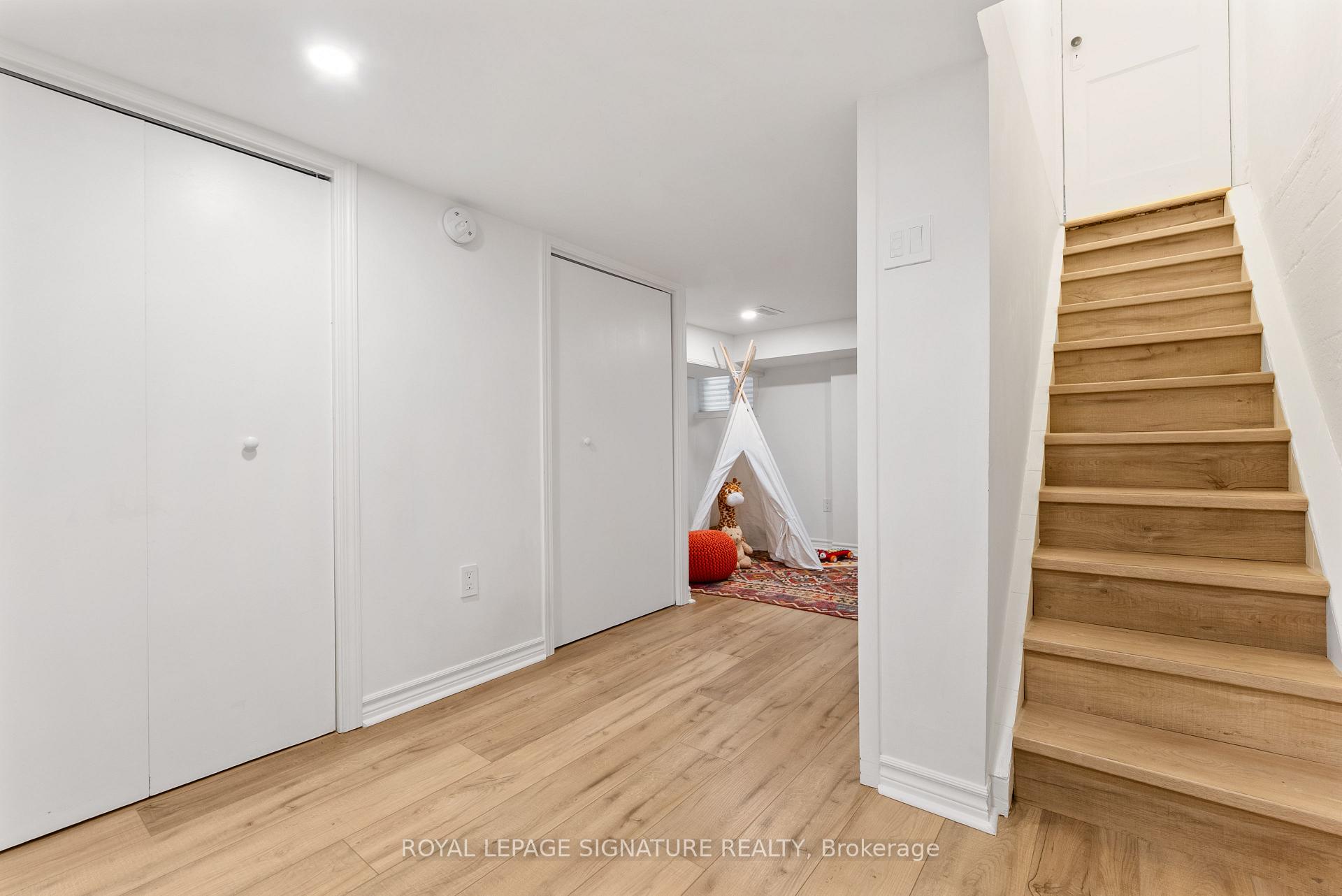 Photo 25 of 142 Dewhurst Boulevard, Toronto, Danforth Village-East York — HOMEH