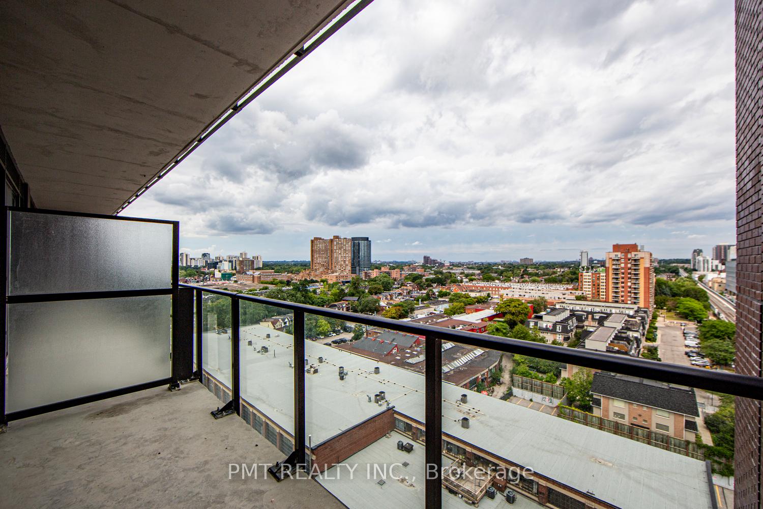 Photo 10 of Unit 1216, 181 Sterling Road, Toronto, Dufferin Grove — HOMEH