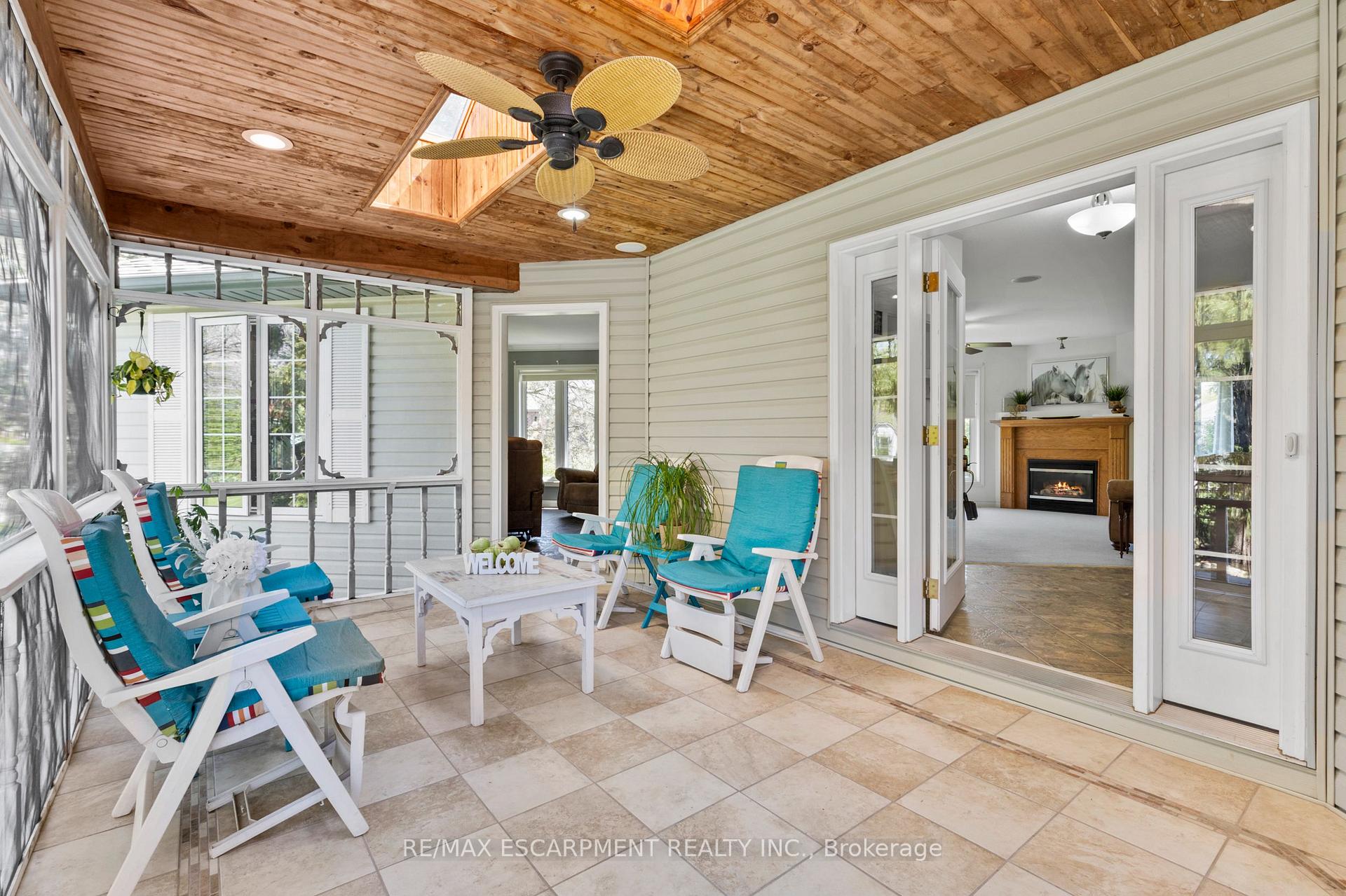 Photo 19 of 4160 Stanley Street, Lincoln, Lincoln-Jordan/Vineland — HOMEH