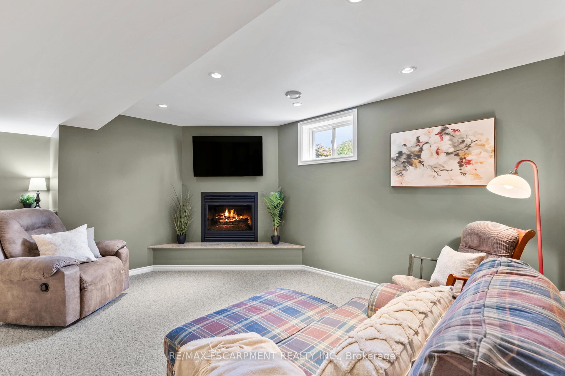 Photo 39 of 4160 Stanley Street, Lincoln, Lincoln-Jordan/Vineland — HOMEH