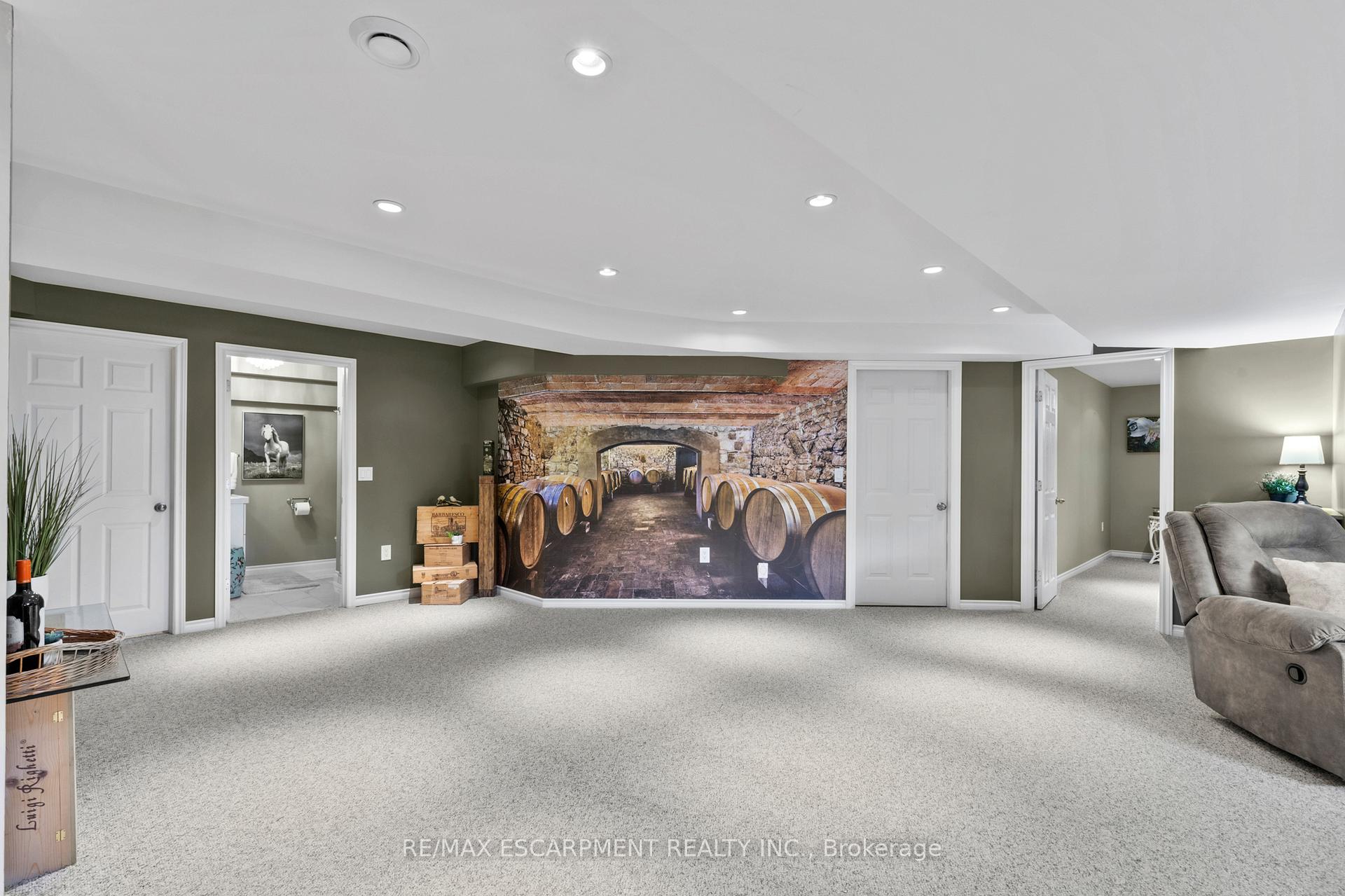 Photo 20 of 4160 Stanley Street, Lincoln, Lincoln-Jordan/Vineland — HOMEH