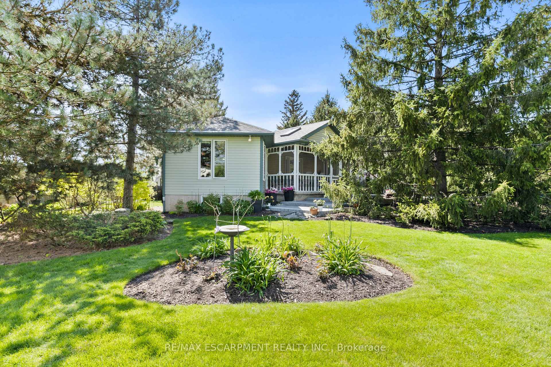 Photo 30 of 4160 Stanley Street, Lincoln, Lincoln-Jordan/Vineland — HOMEH