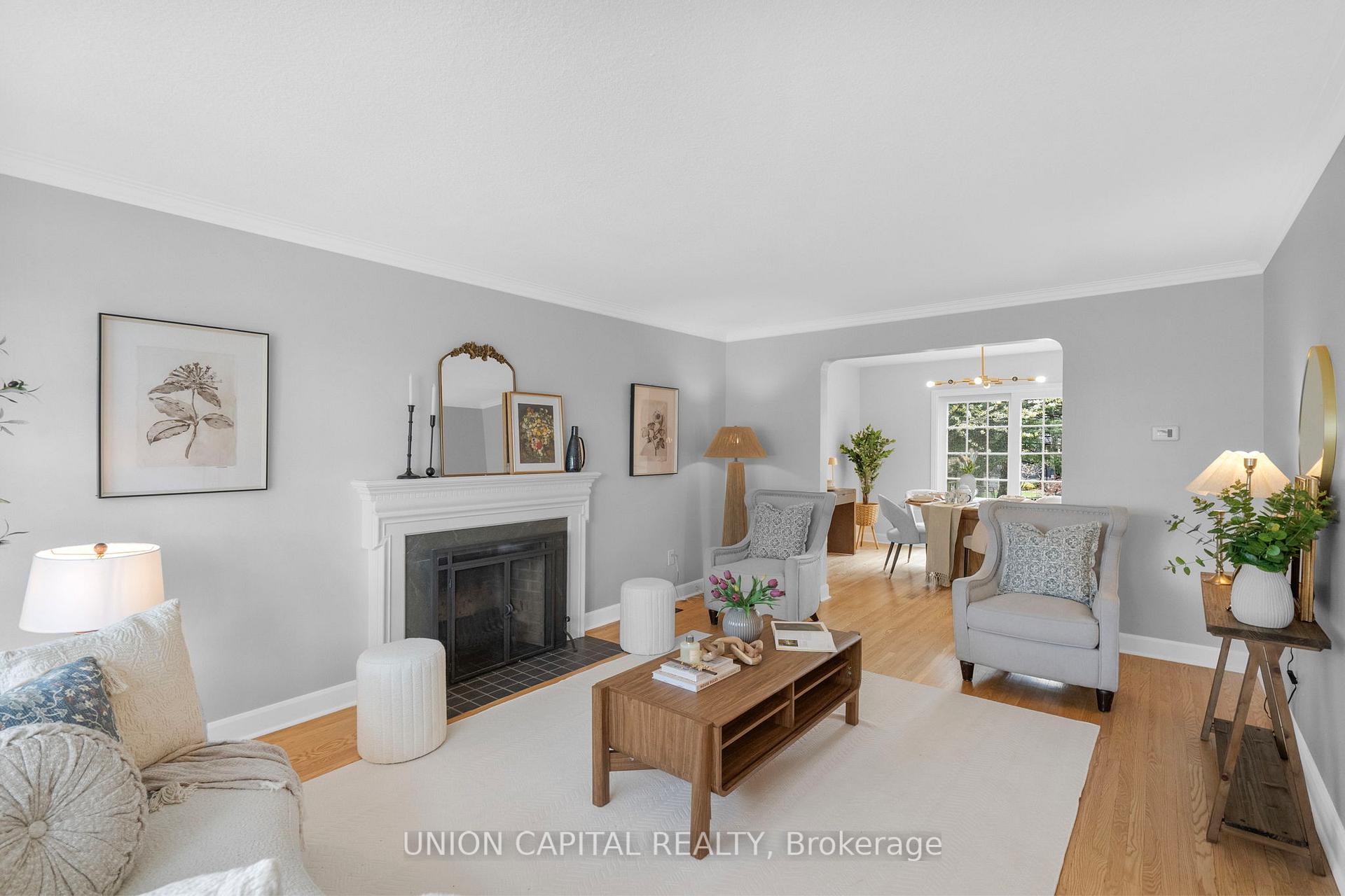 Photo 13 of 9 Cathedral Bluffs Drive, Scarborough, Cliffcrest — HOMEH