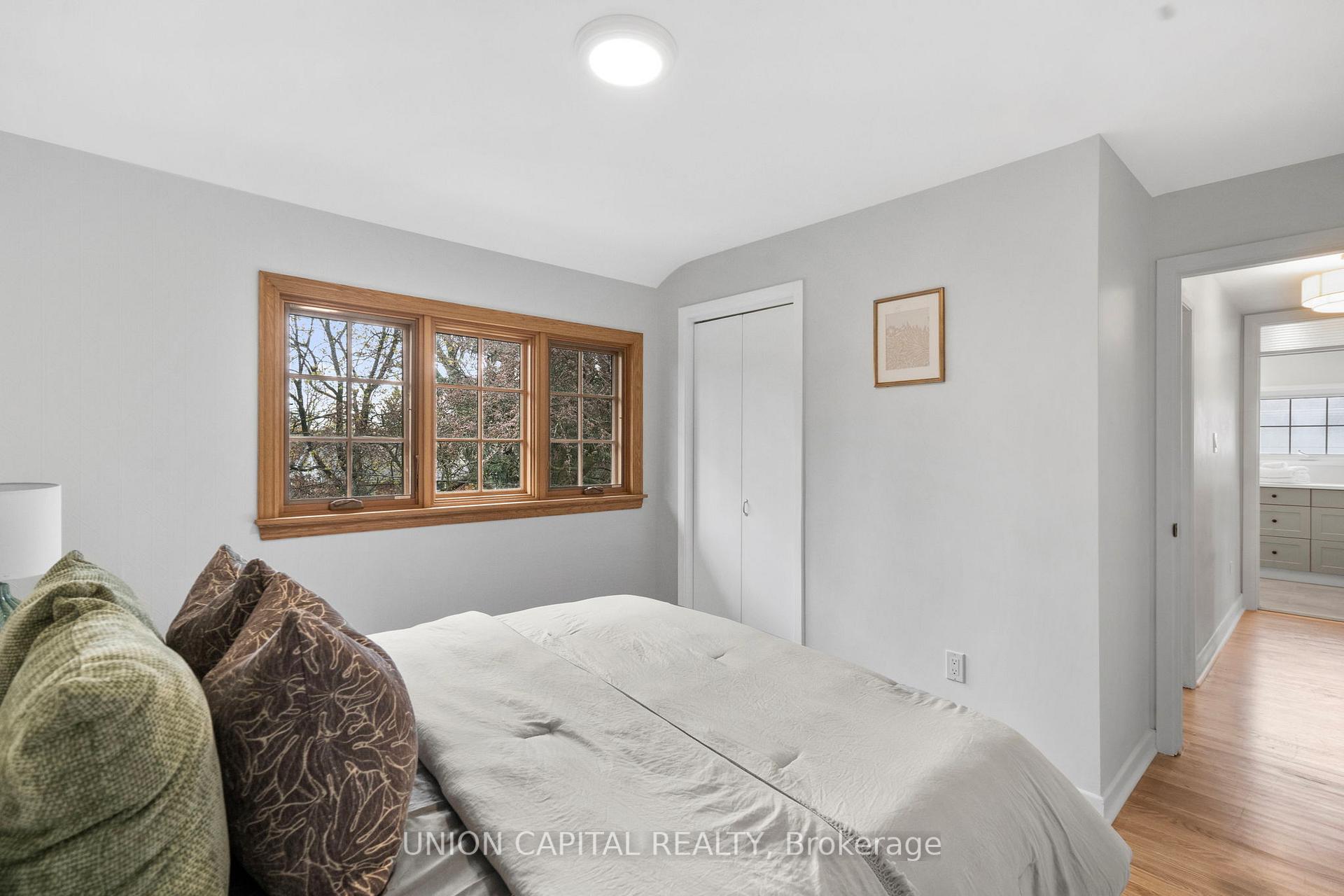 Photo 32 of 9 Cathedral Bluffs Drive, Scarborough, Cliffcrest — HOMEH