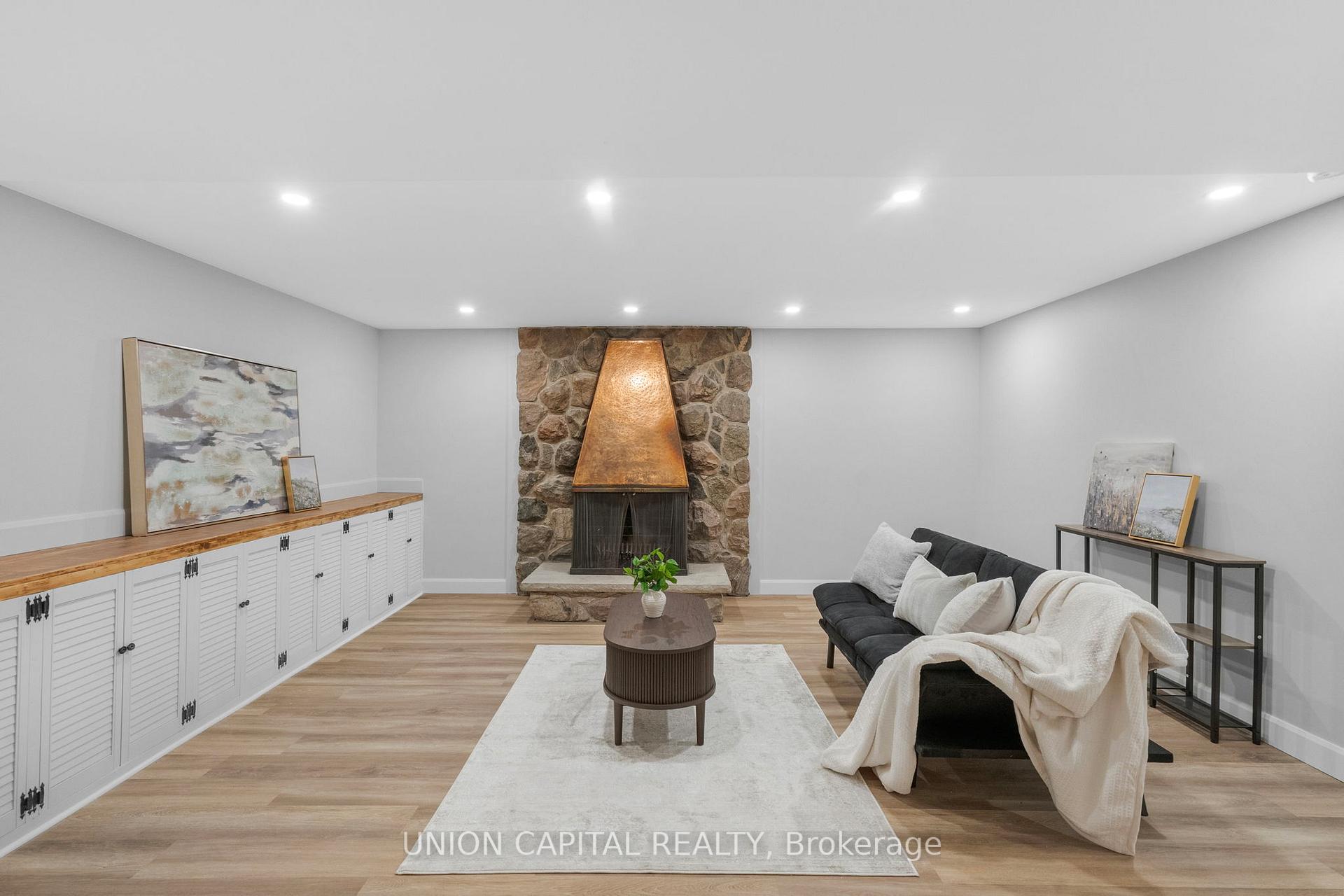 Photo 30 of 9 Cathedral Bluffs Drive, Scarborough, Cliffcrest — HOMEH