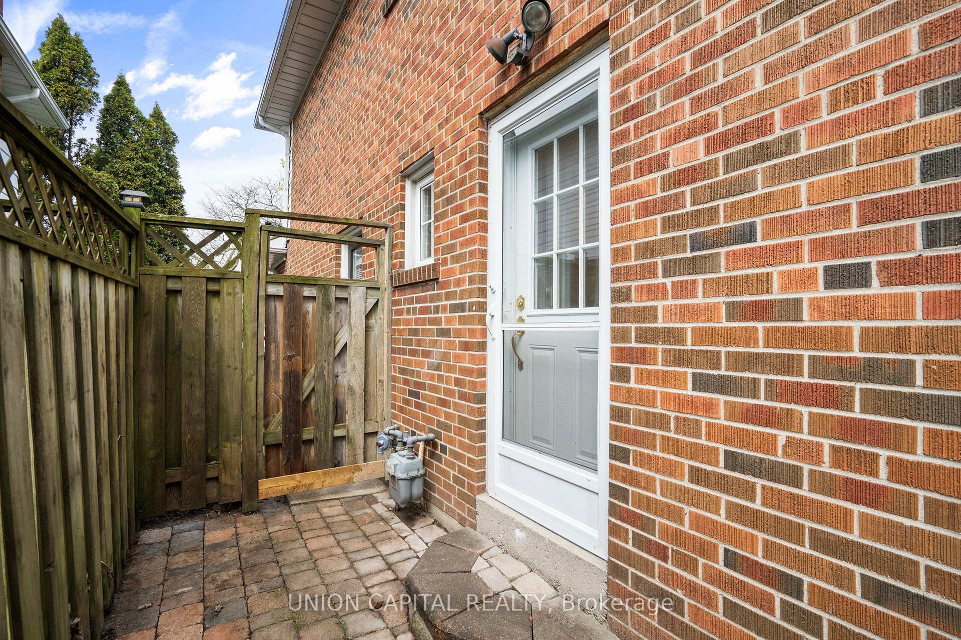 Photo 41 of 9 Cathedral Bluffs Drive, Scarborough, Cliffcrest — HOMEH
