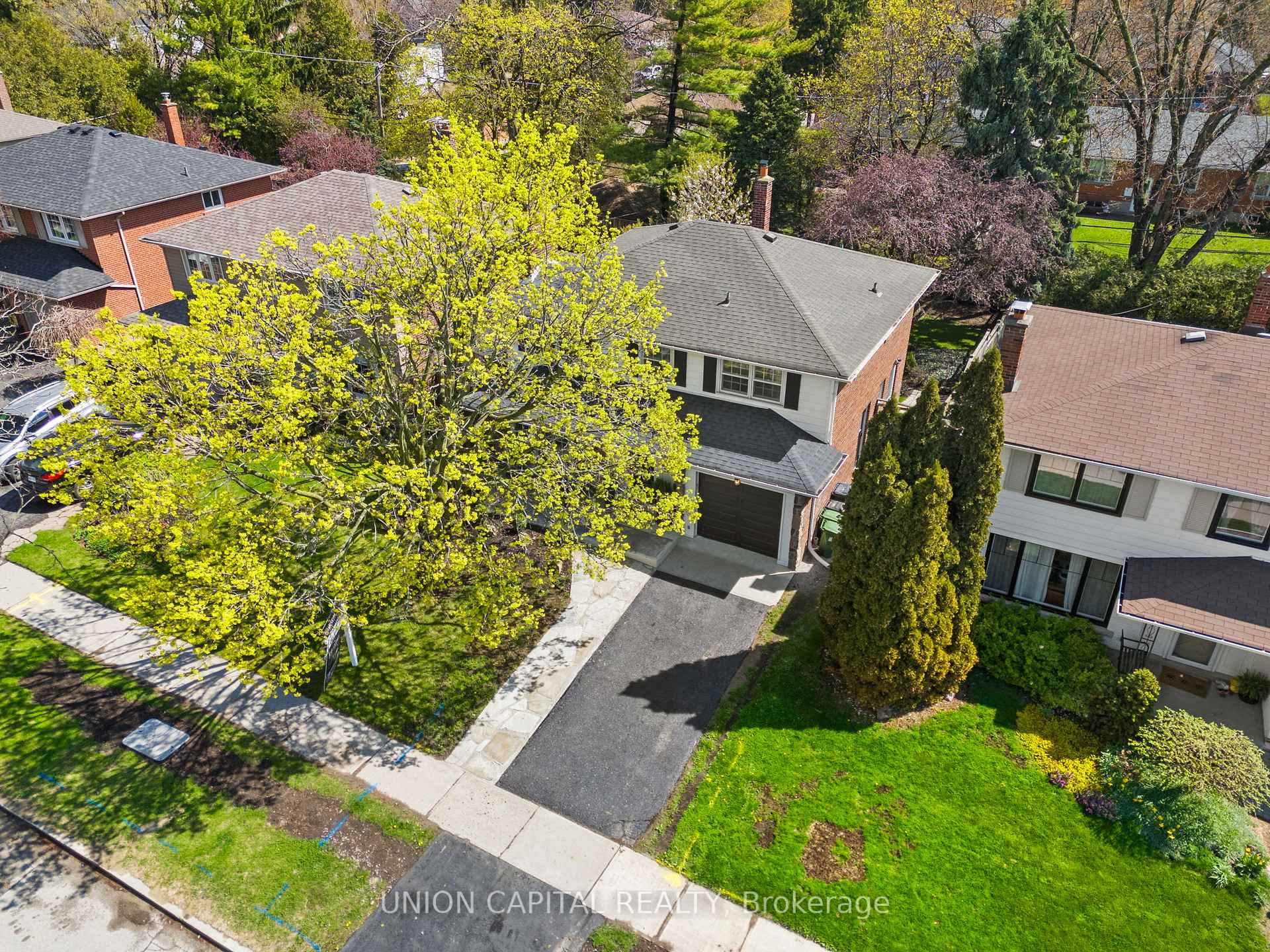 Photo 44 of 9 Cathedral Bluffs Drive, Scarborough, Cliffcrest — HOMEH