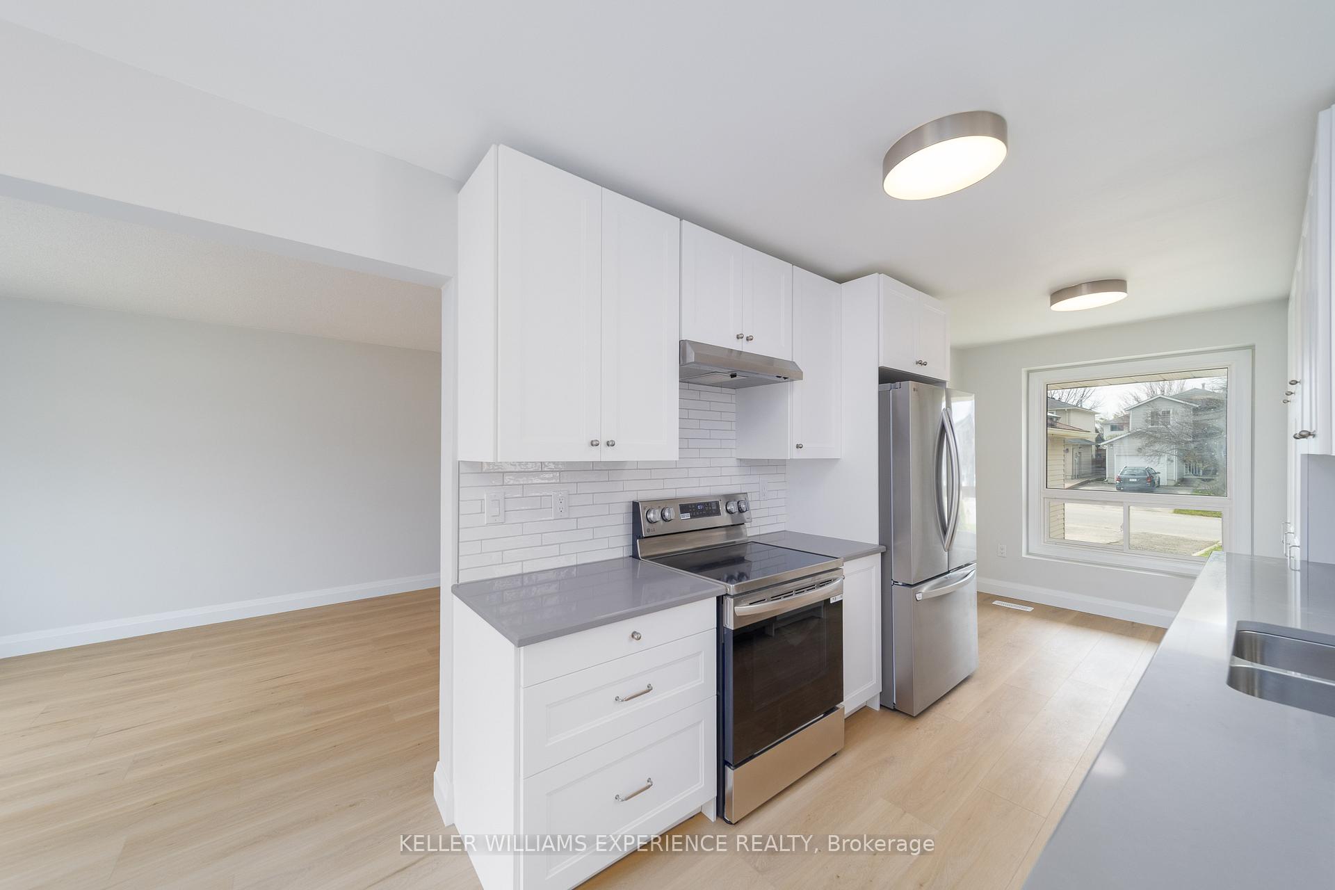 Photo 10 of 50 Patton Road, Barrie, Painswick North — HOMEH