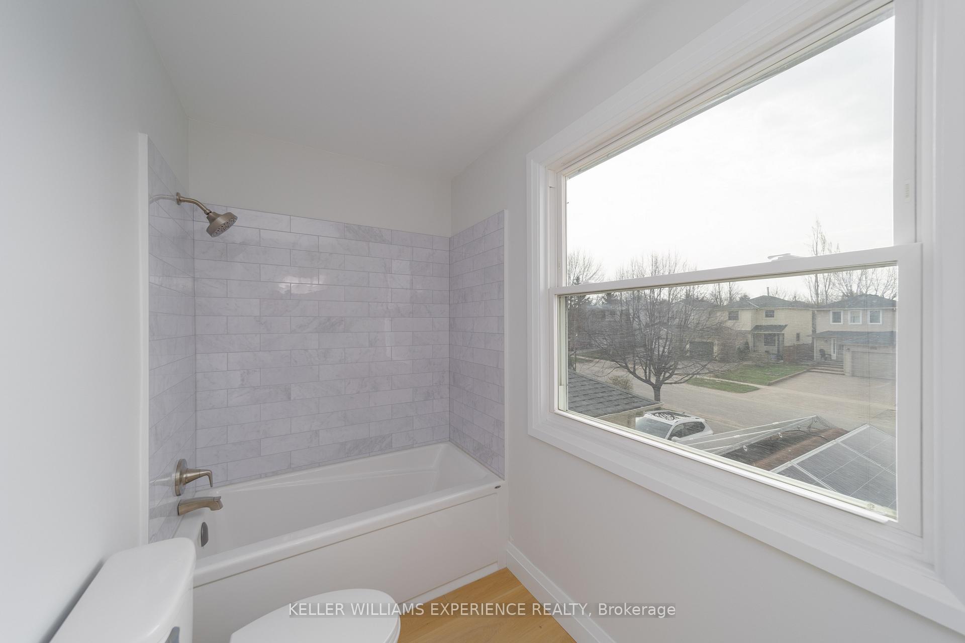 Photo 21 of 50 Patton Road, Barrie, Painswick North — HOMEH