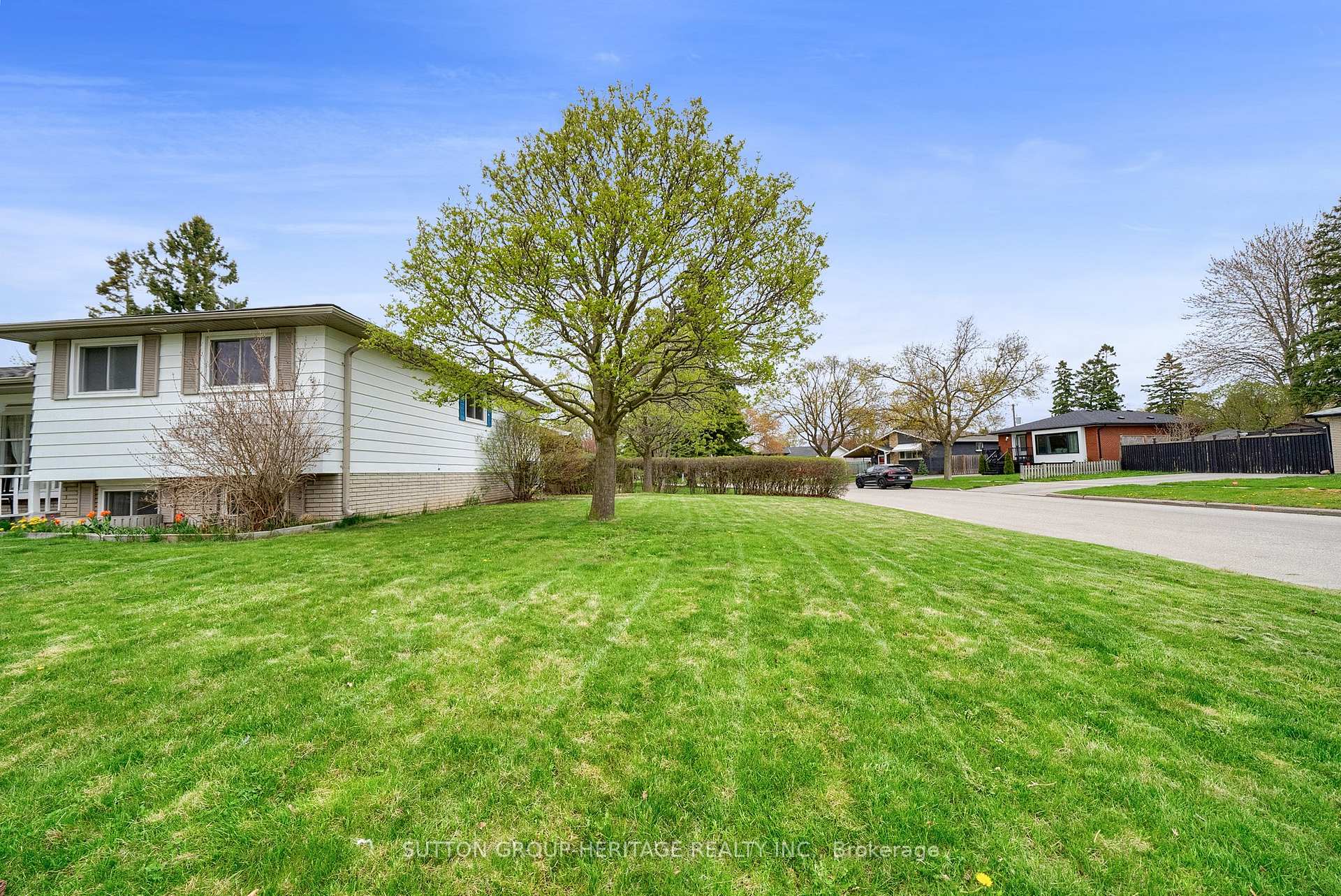 Photo 25 of 19 Turnbull Road, Ajax, South East — HOMEH