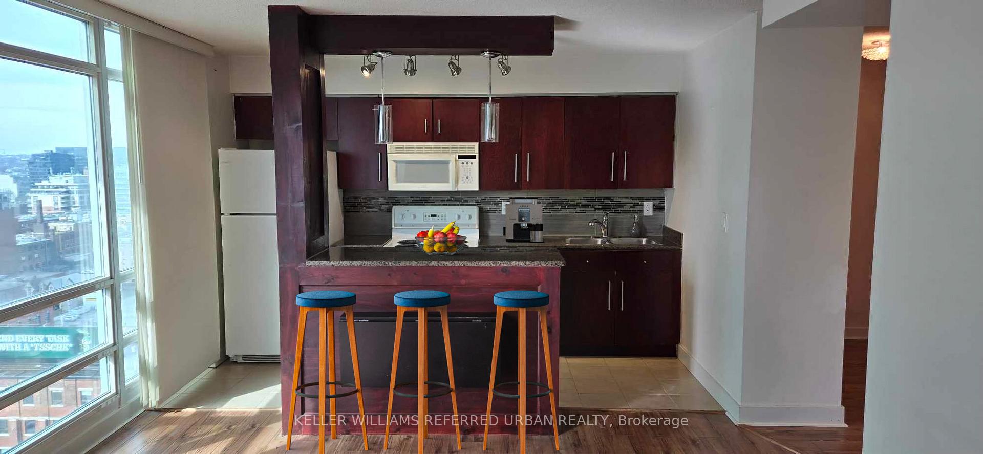 Photo 2 of Unit 2201, 381 Front Street, Toronto, Waterfront Communities — HOMEH