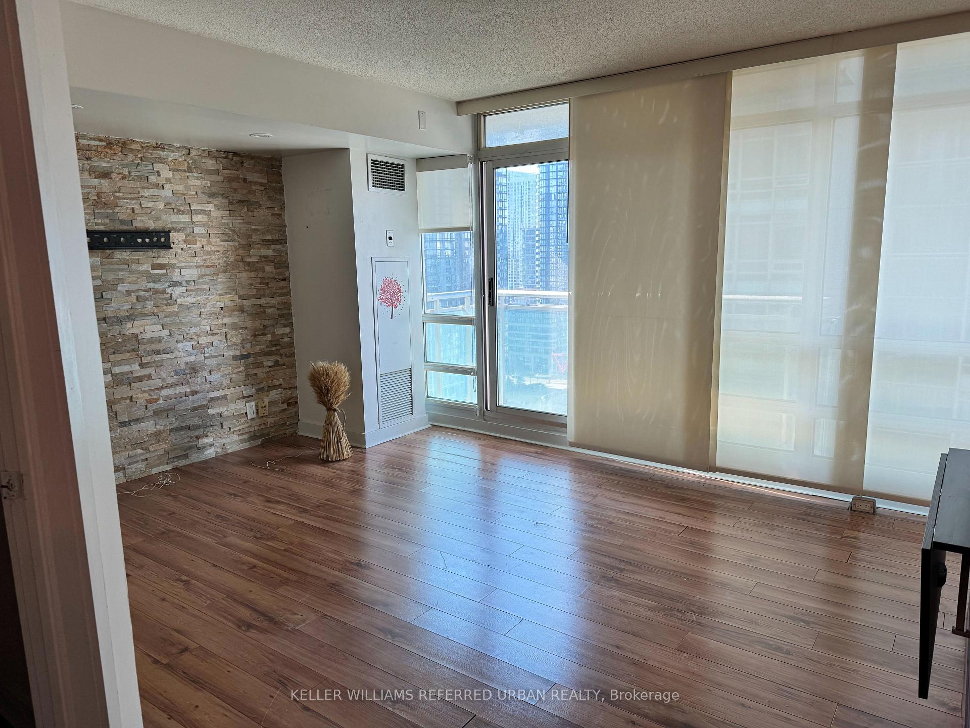 Photo 7 of Unit 2201, 381 Front Street, Toronto, Waterfront Communities — HOMEH