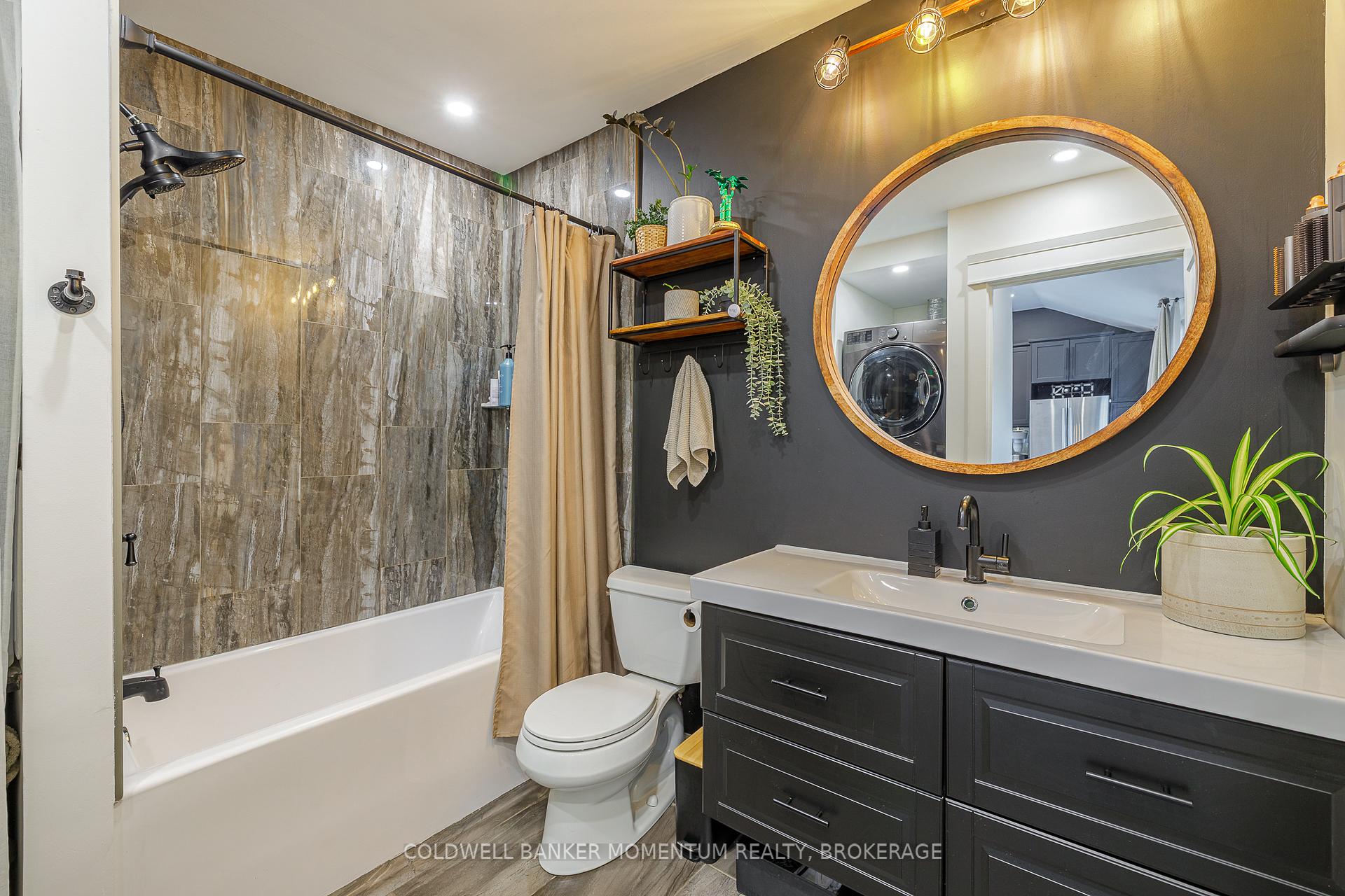 Photo 34 of 38 Bartlett Street, St. Catharines, Facer — HOMEH