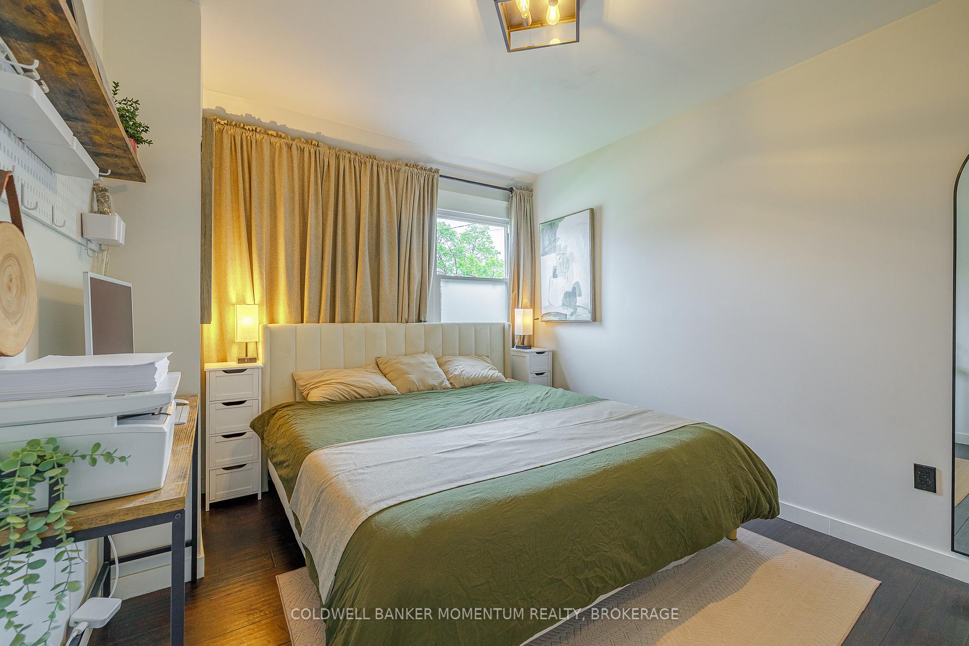 Photo 19 of 38 Bartlett Street, St. Catharines, Facer — HOMEH