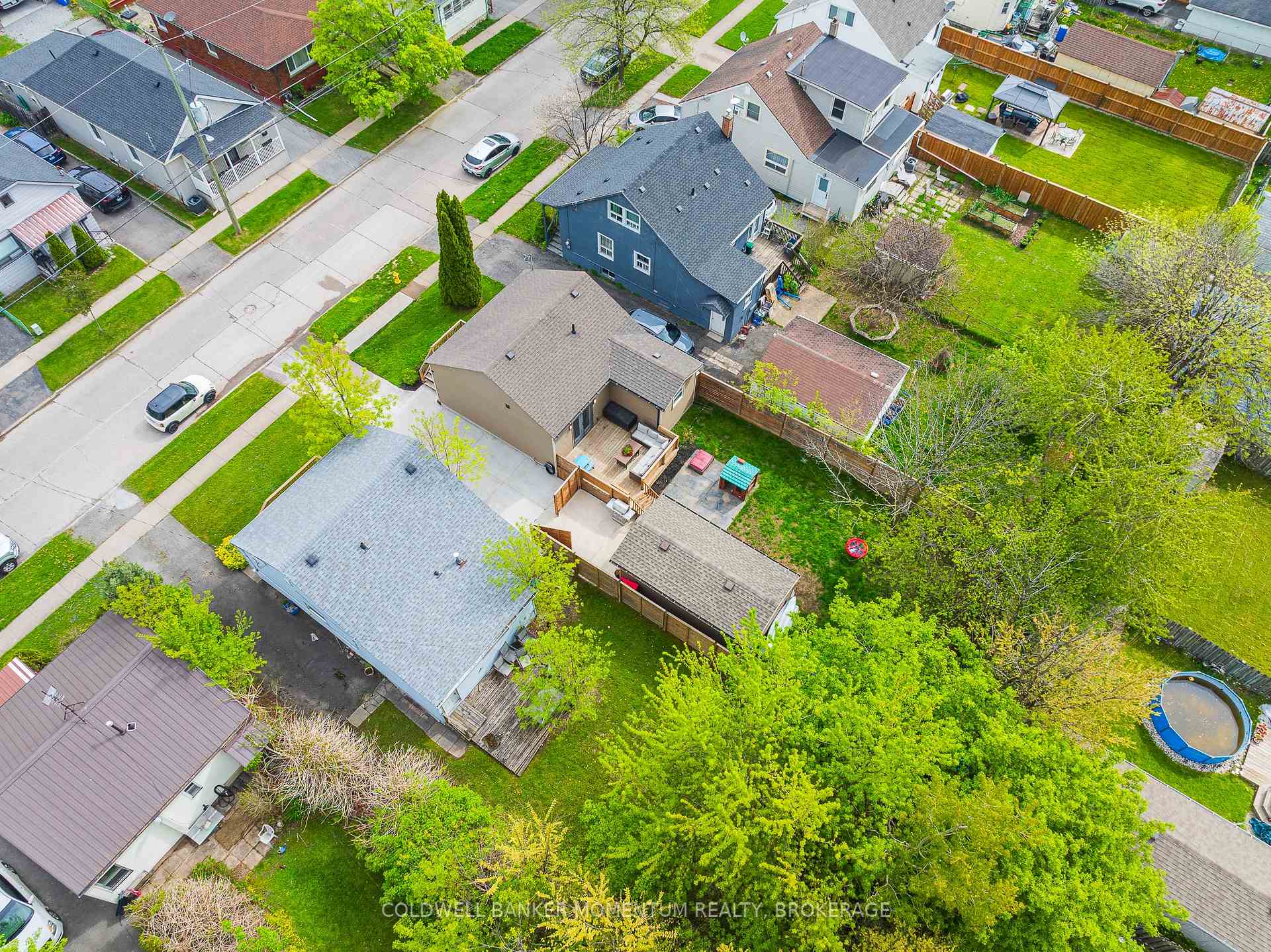 Photo 35 of 38 Bartlett Street, St. Catharines, Facer — HOMEH