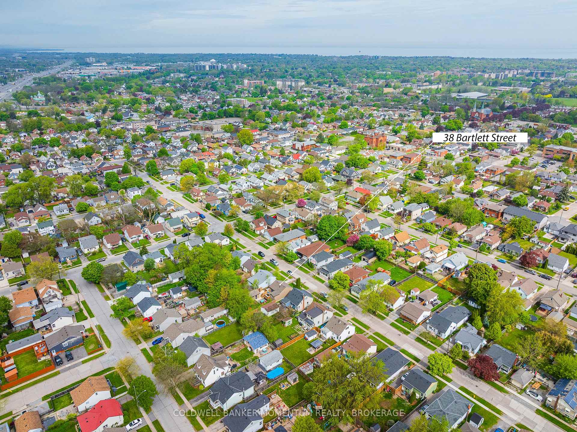 Photo 44 of 38 Bartlett Street, St. Catharines, Facer — HOMEH