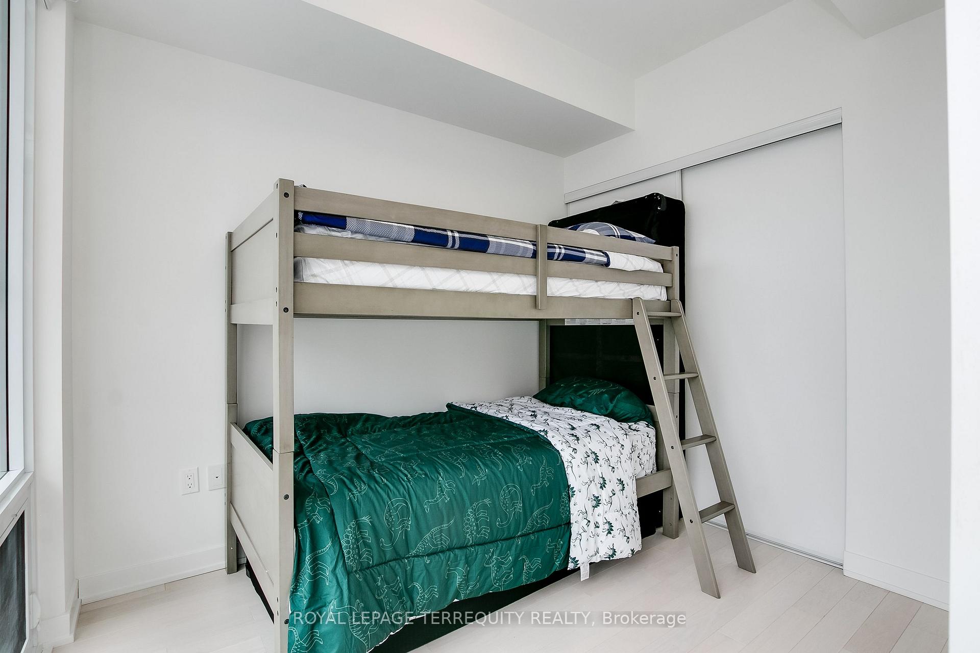 Photo 16 of Unit 2107, 15 Queens Quay, Toronto, Waterfront Communities — HOMEH
