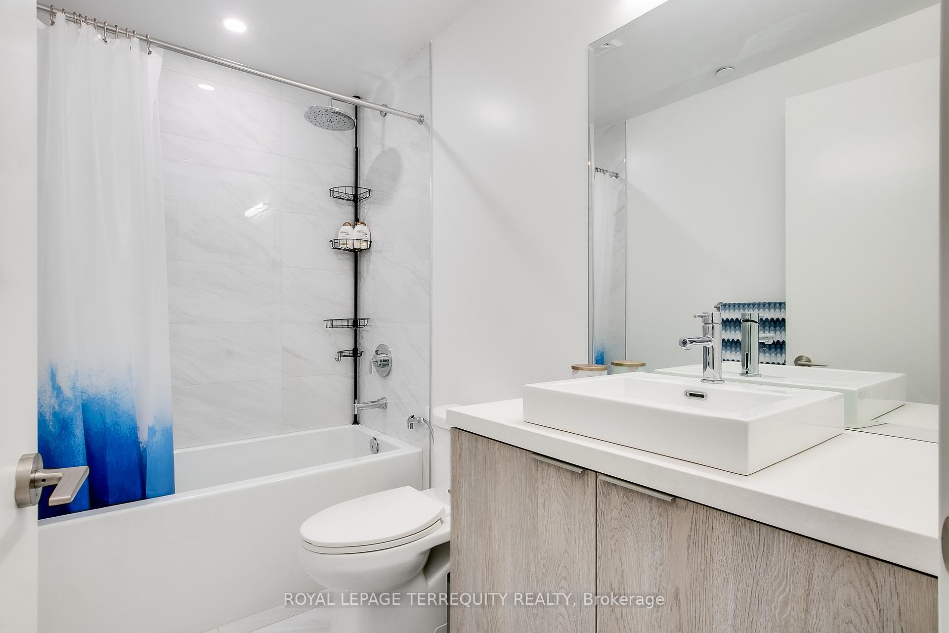 Photo 19 of Unit 2107, 15 Queens Quay, Toronto, Waterfront Communities — HOMEH
