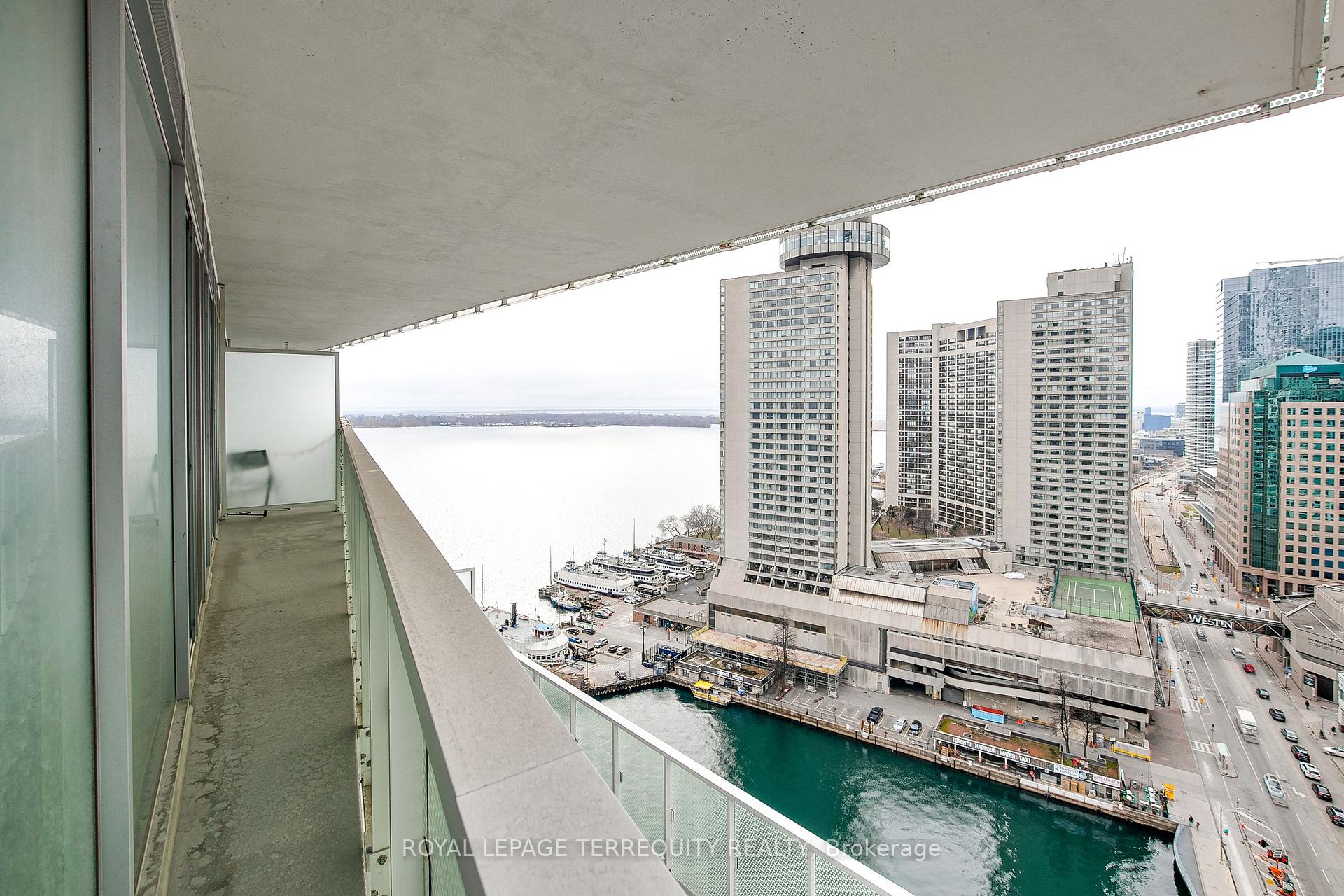 Photo 24 of Unit 2107, 15 Queens Quay, Toronto, Waterfront Communities — HOMEH