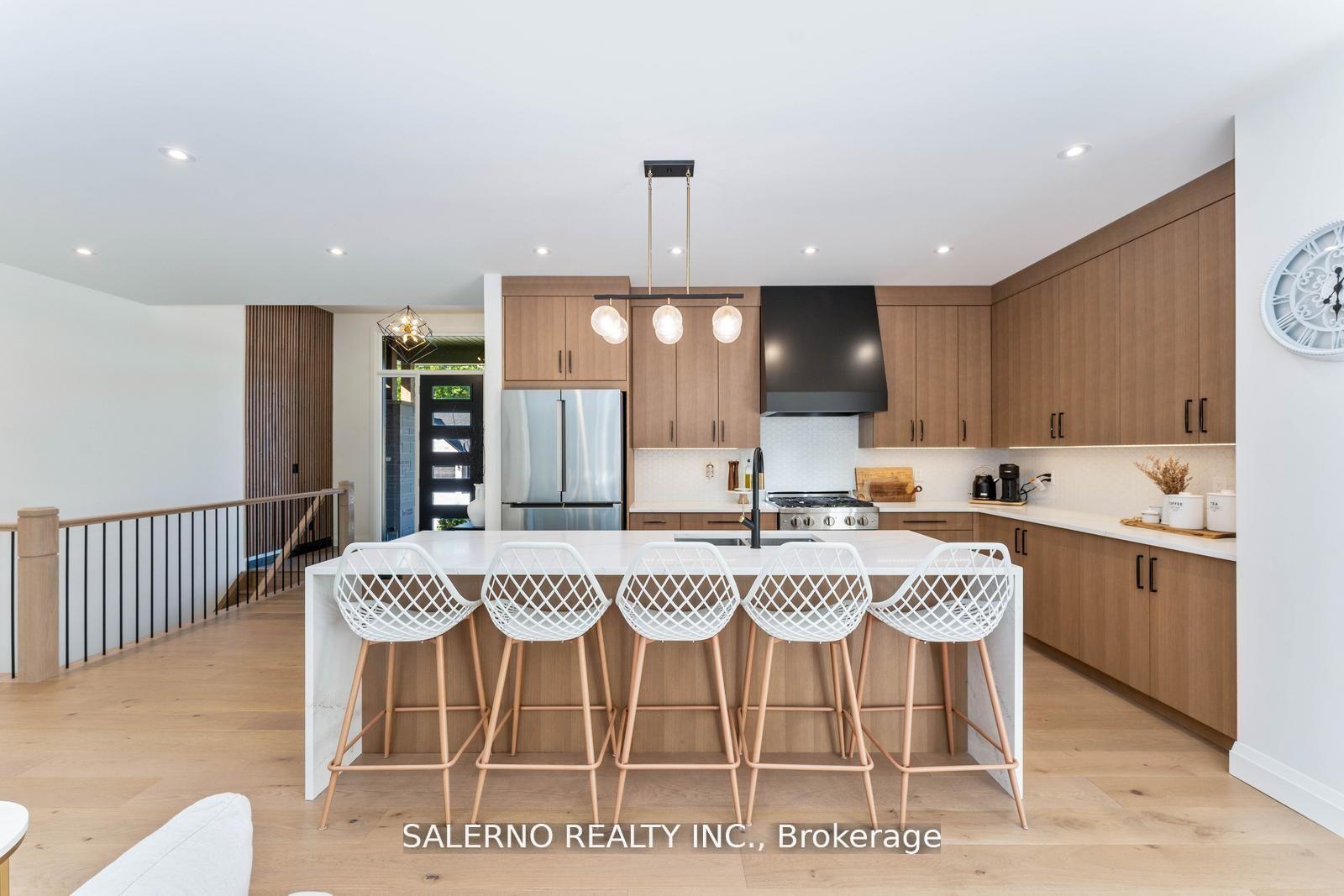 Photo 14 of 10 Jean Miller Court, Springwater, Midhurst — HOMEH