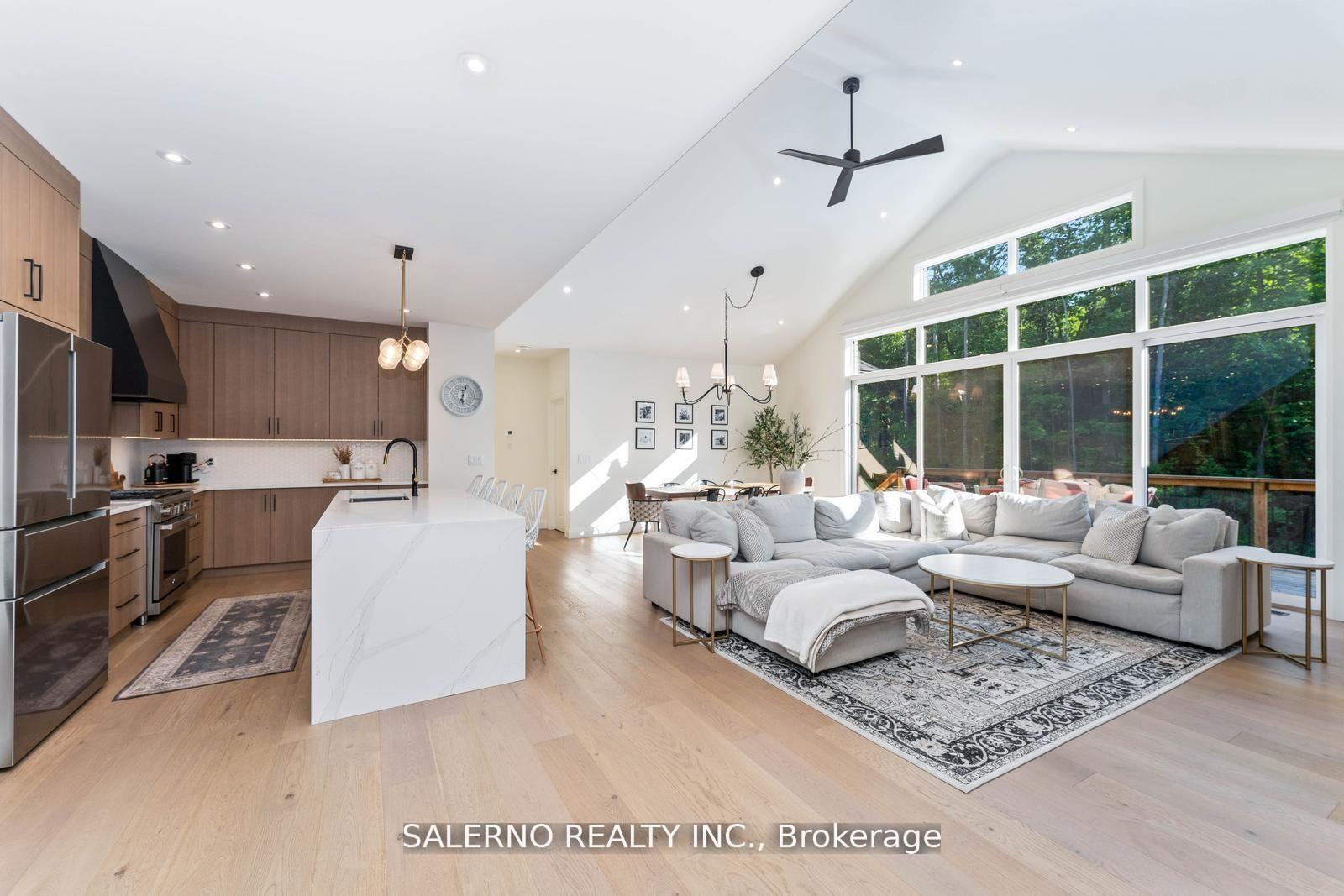 Photo 7 of 10 Jean Miller Court, Springwater, Midhurst — HOMEH