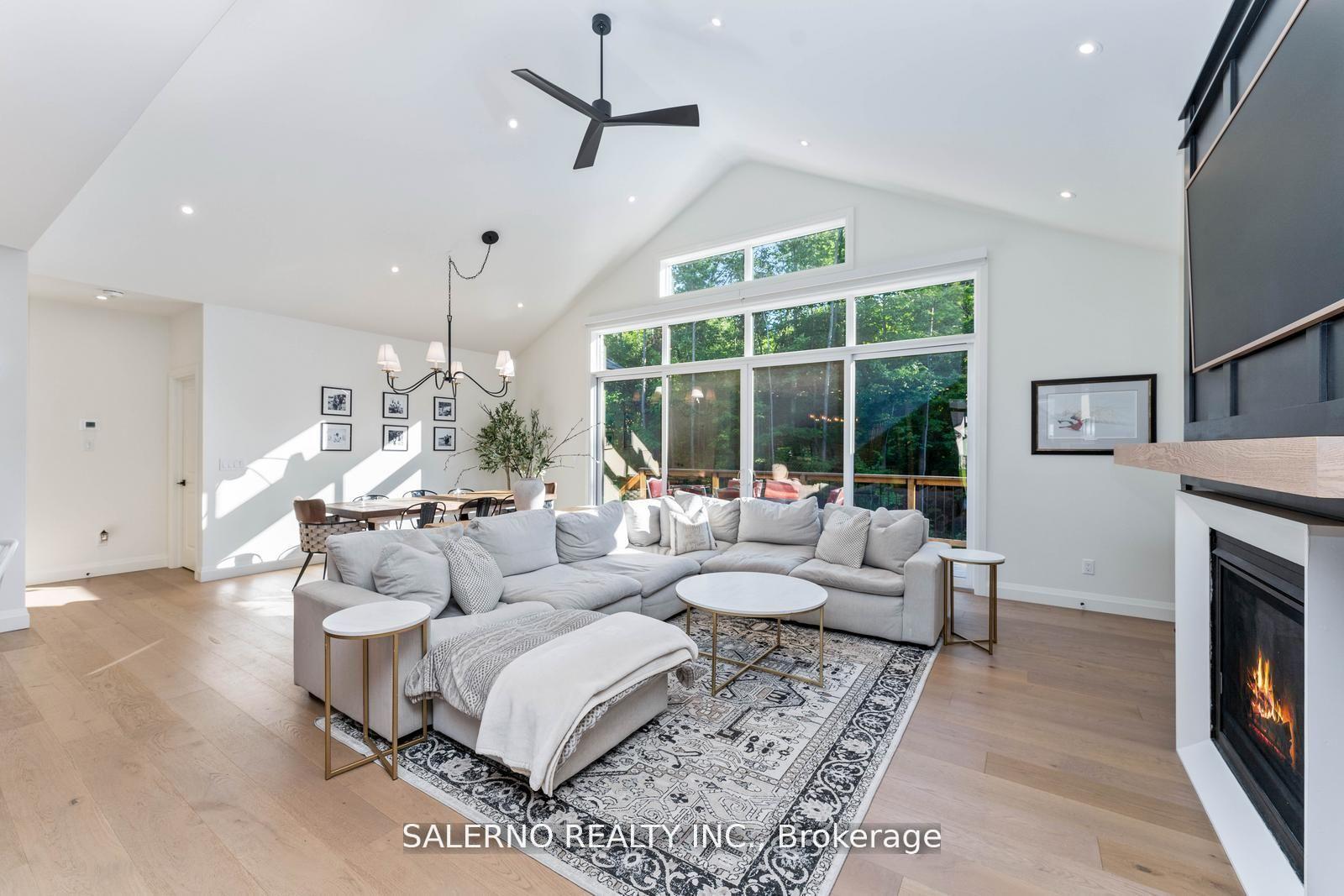 Photo 18 of 10 Jean Miller Court, Springwater, Midhurst — HOMEH