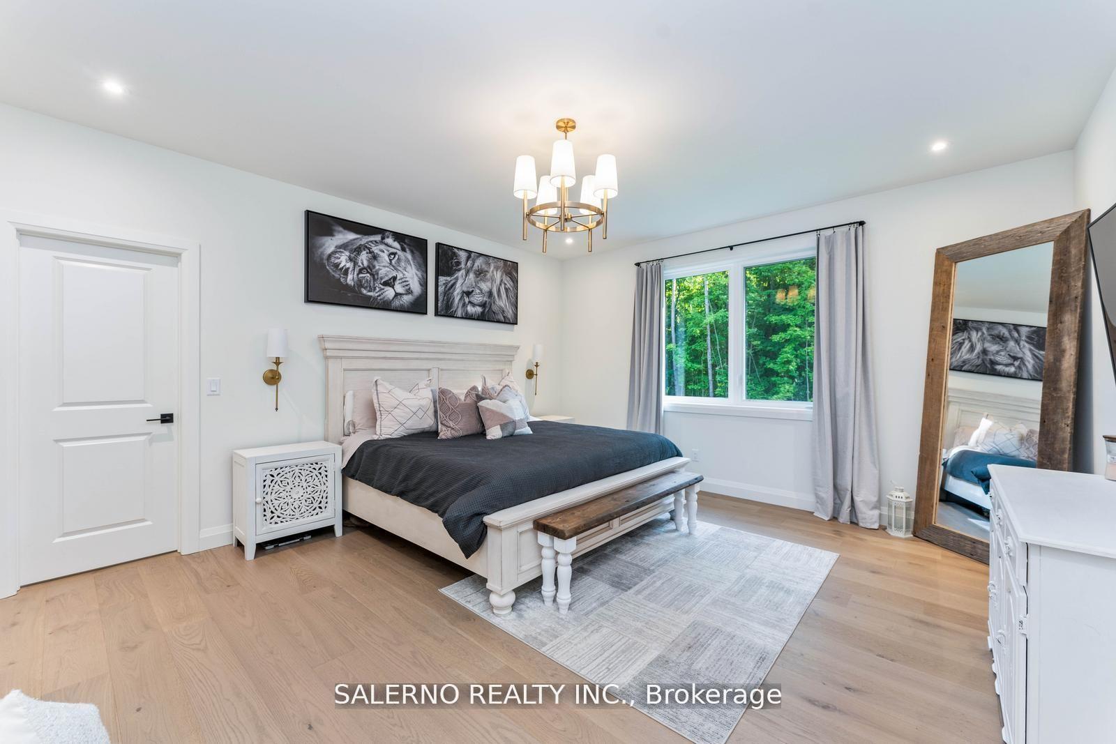 Photo 13 of 10 Jean Miller Court, Springwater, Midhurst — HOMEH