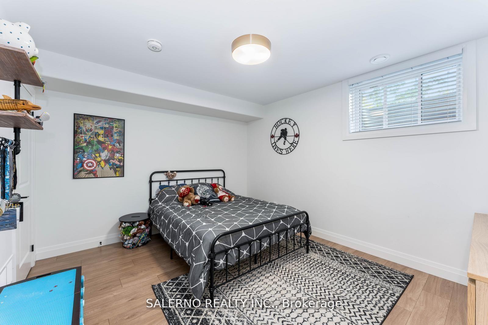 Photo 30 of 10 Jean Miller Court, Springwater, Midhurst — HOMEH