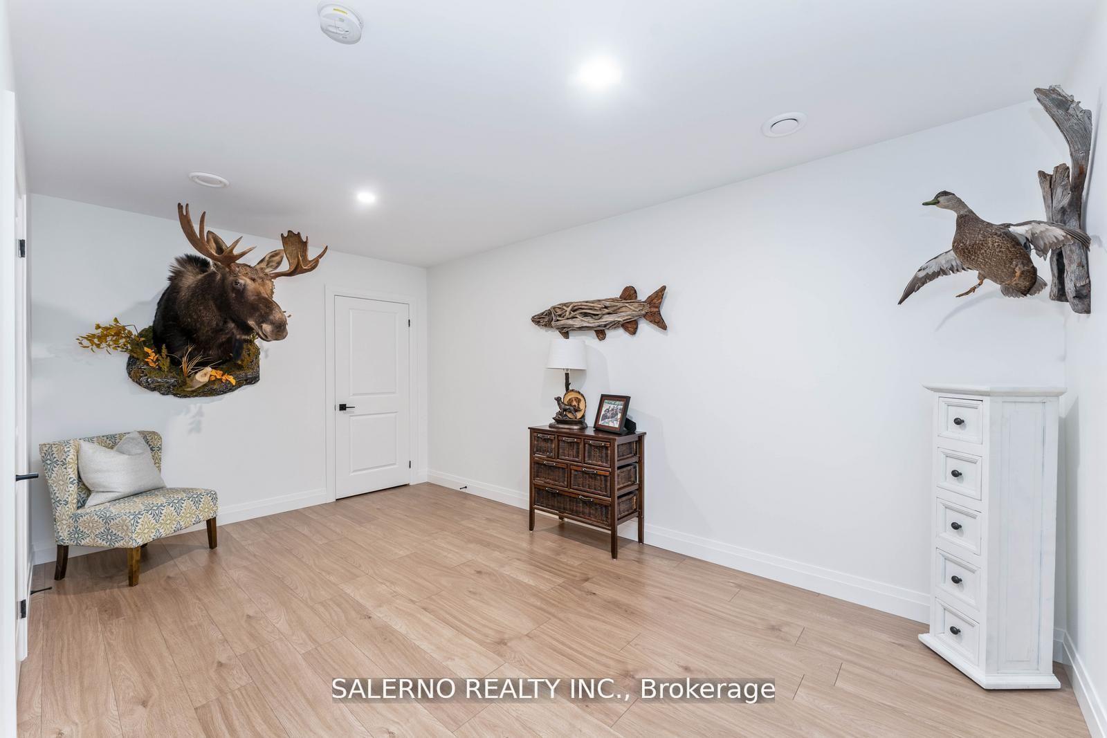 Photo 40 of 10 Jean Miller Court, Springwater, Midhurst — HOMEH