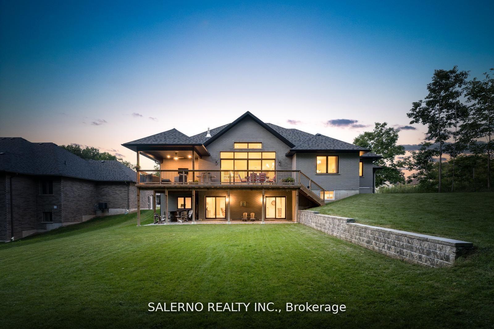 Photo 33 of 10 Jean Miller Court, Springwater, Midhurst — HOMEH