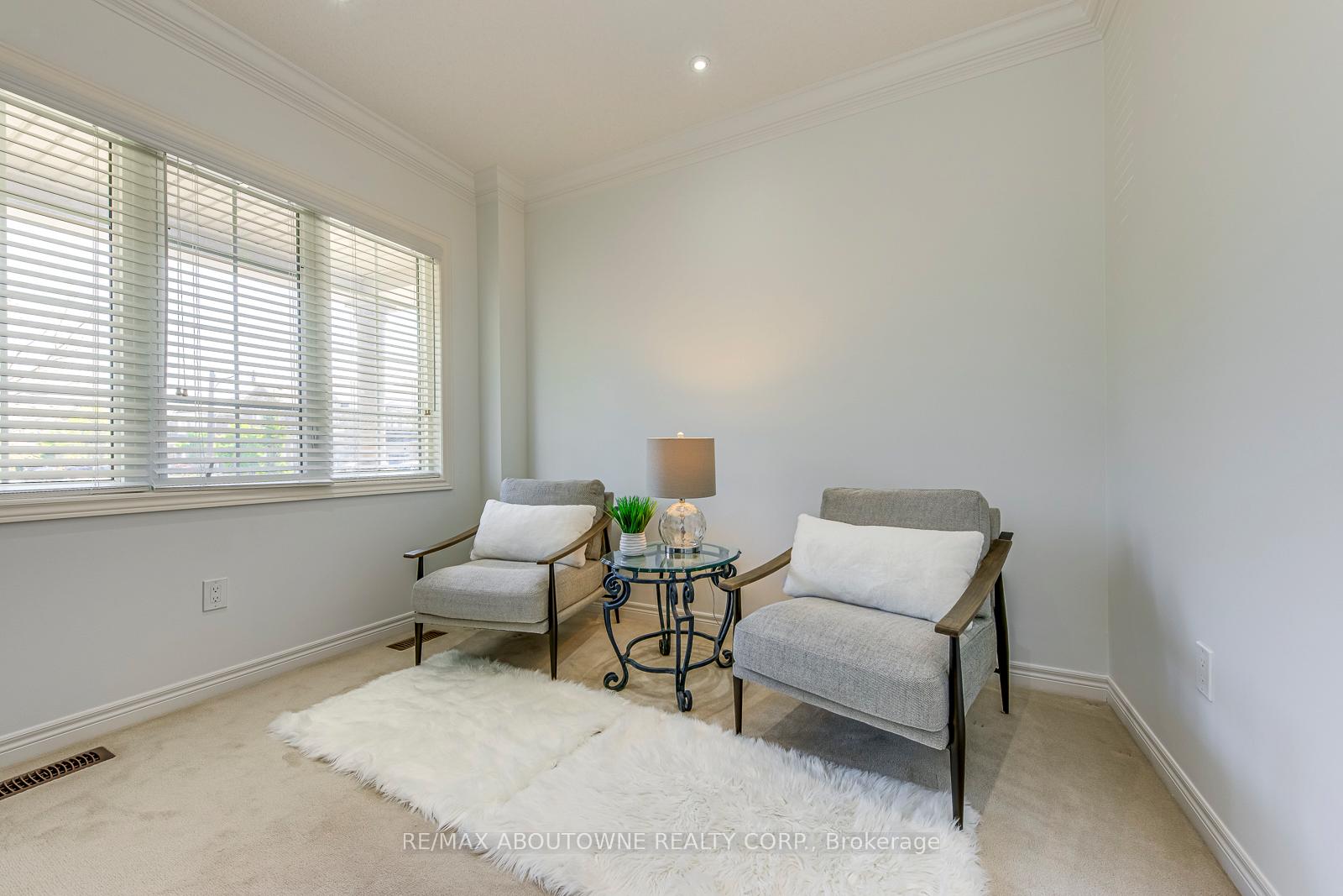 Photo 43 of 127 Mcknight Avenue, Hamilton, Waterdown — HOMEH