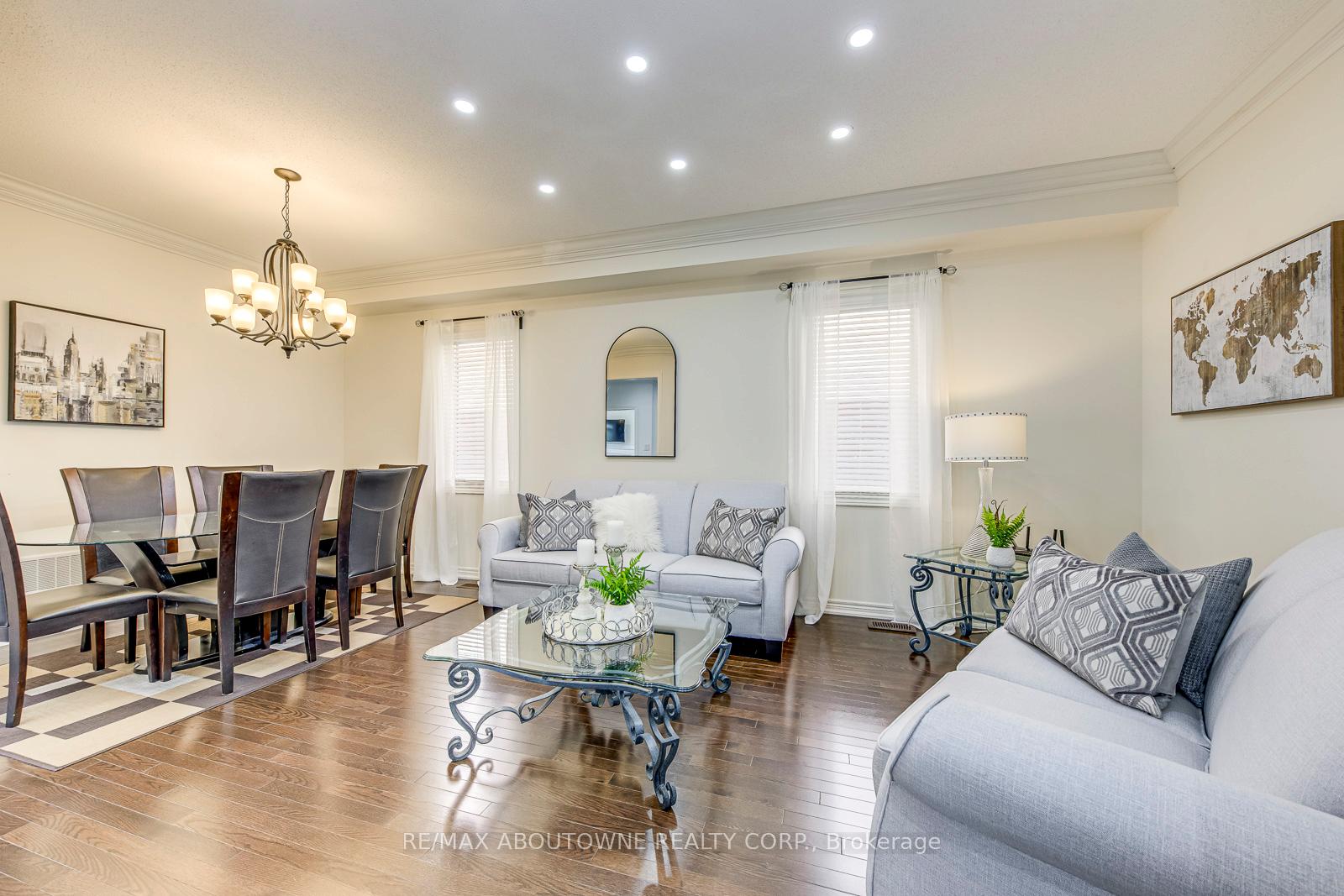 Photo 20 of 127 Mcknight Avenue, Hamilton, Waterdown — HOMEH