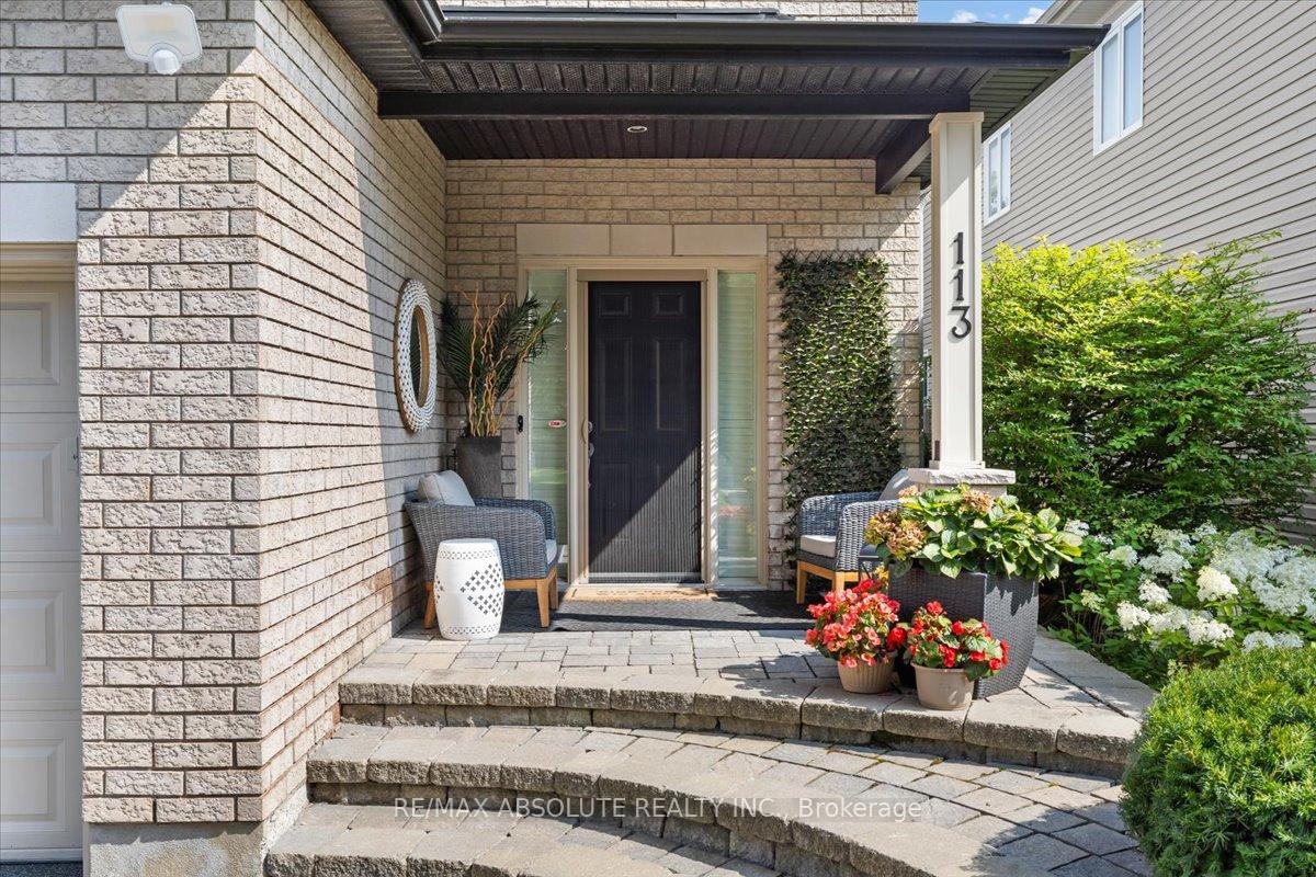 Photo 2 of 113 Bandelier Way, Ottawa, Stittsville (North) — HOMEH