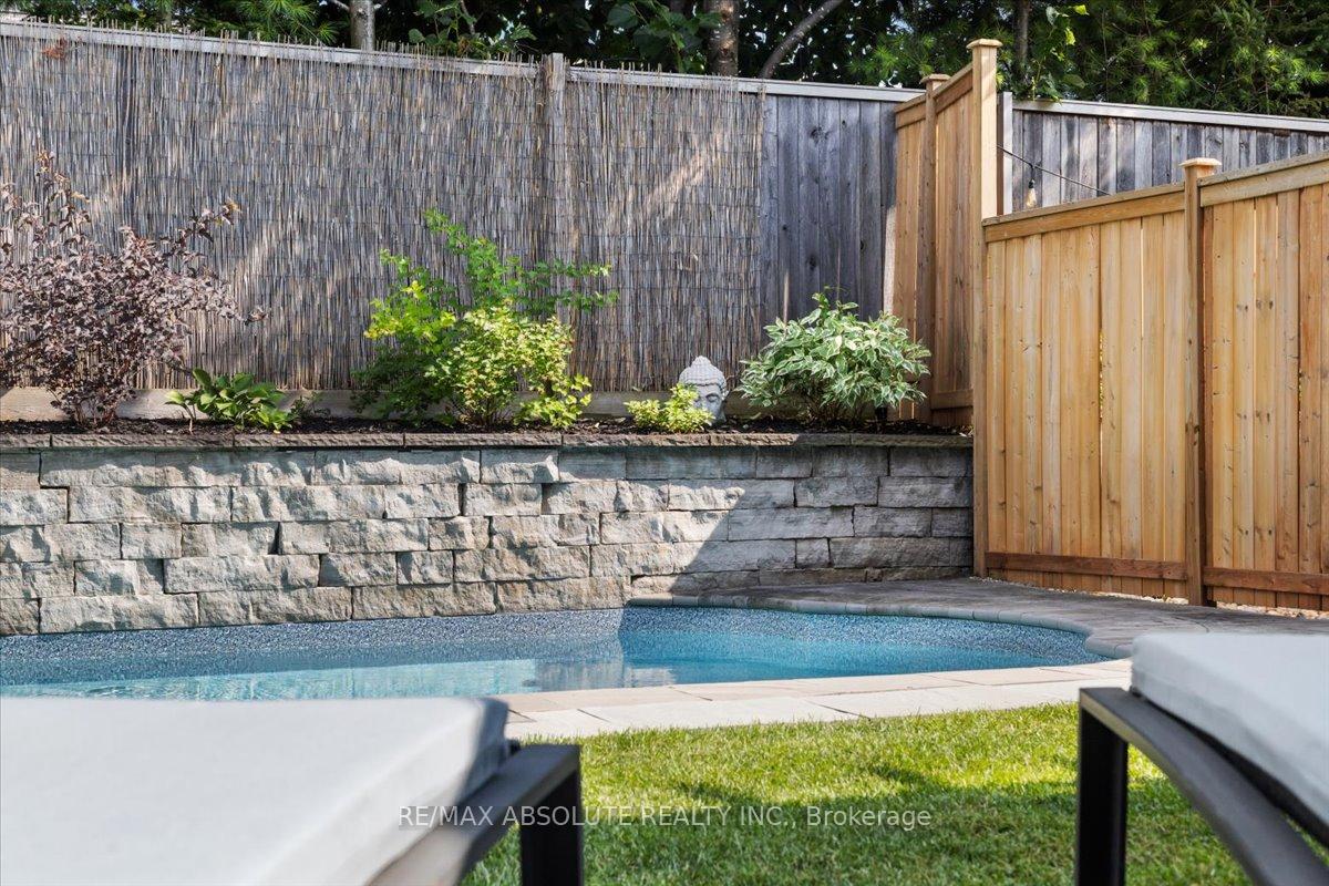 Photo 8 of 113 Bandelier Way, Ottawa, Stittsville (North) — HOMEH