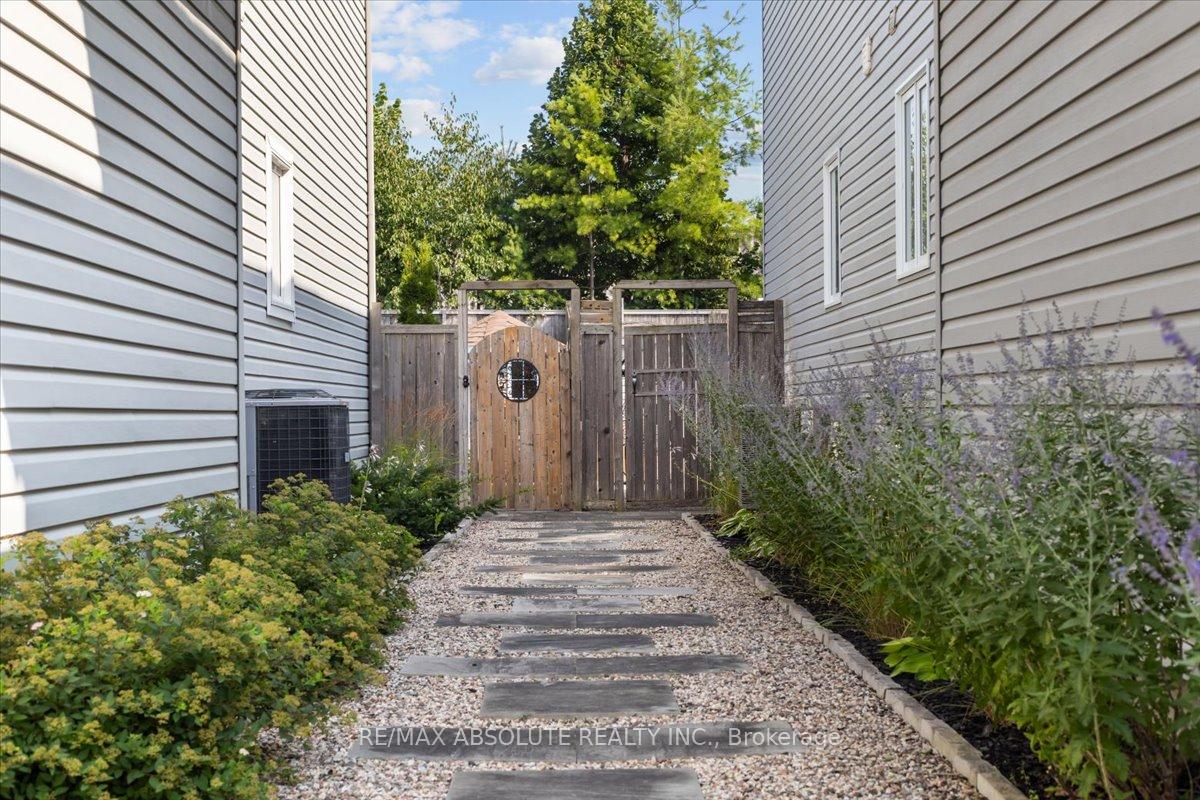 Photo 34 of 113 Bandelier Way, Ottawa, Stittsville (North) — HOMEH