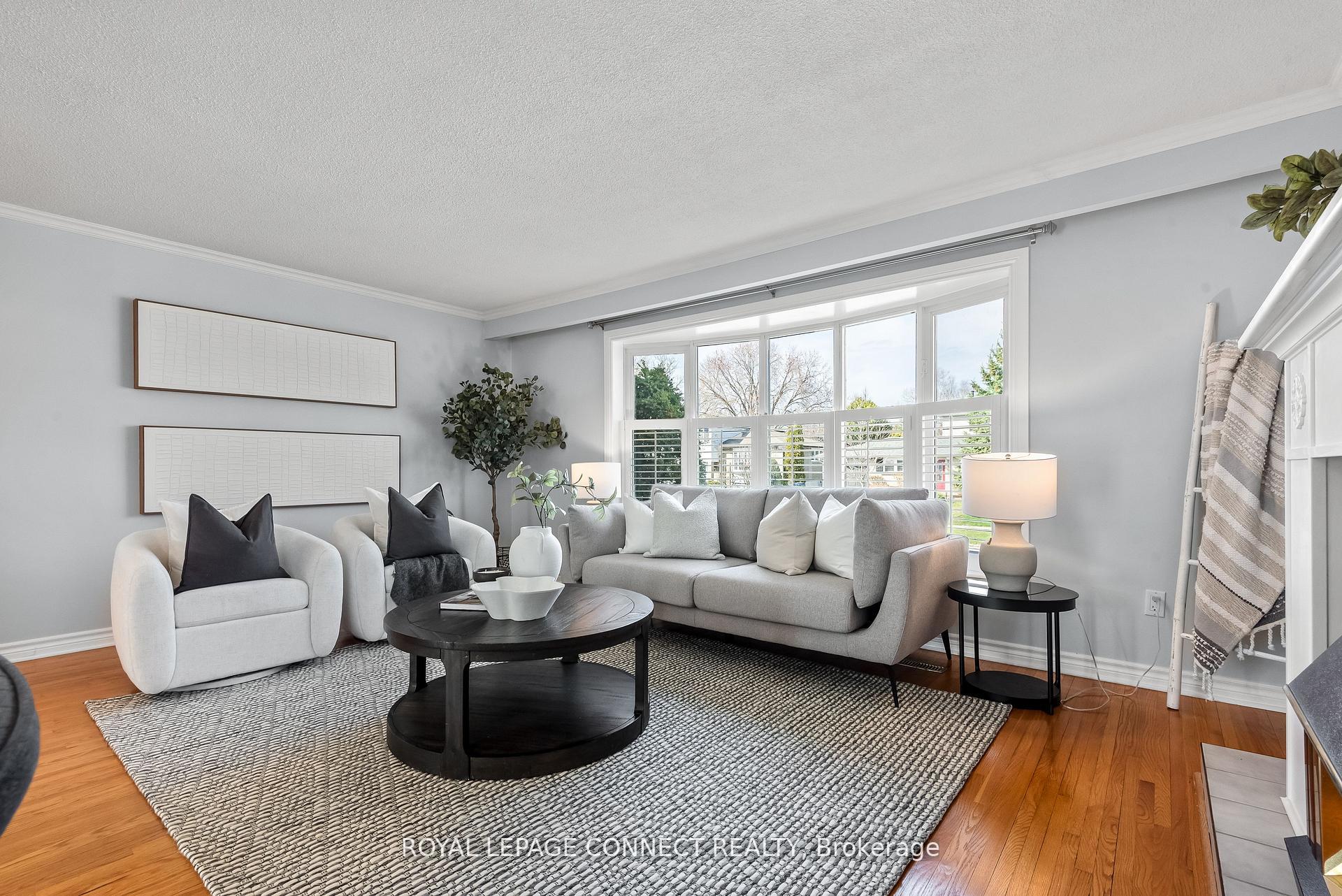 Photo 5 of 27 Lawrie Road, Ajax, South East — HOMEH