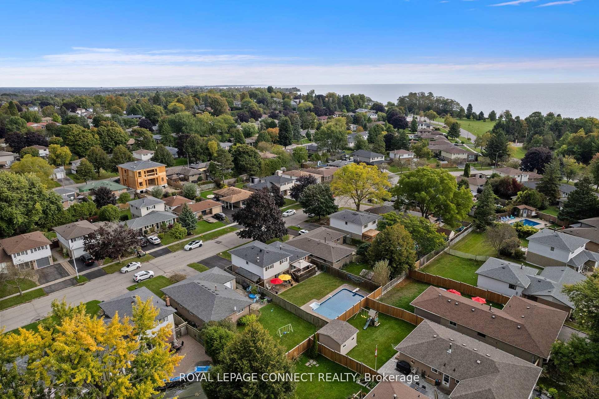 Photo 15 of 27 Lawrie Road, Ajax, South East — HOMEH