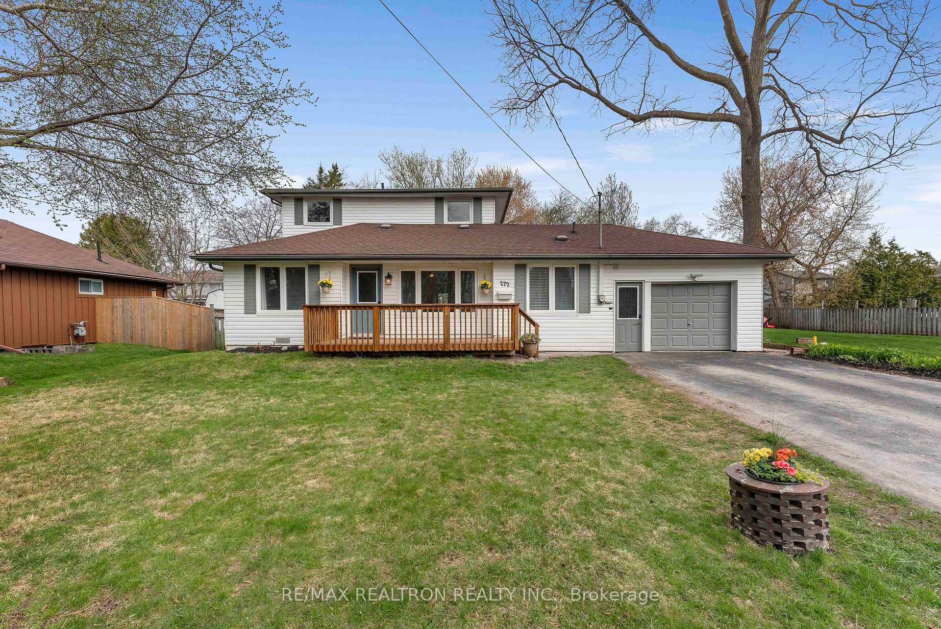 Photo 19 of 272 Crestwood Drive, Georgina, Keswick North — HOMEH