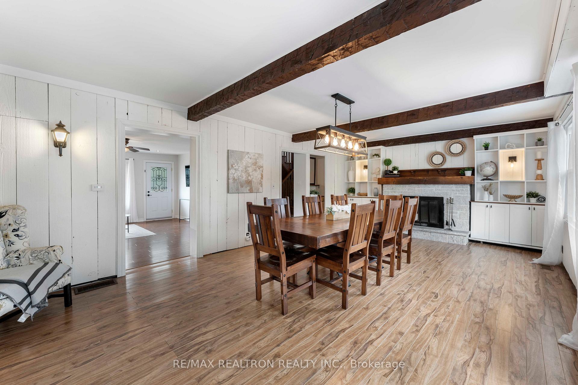 Photo 13 of 272 Crestwood Drive, Georgina, Keswick North — HOMEH