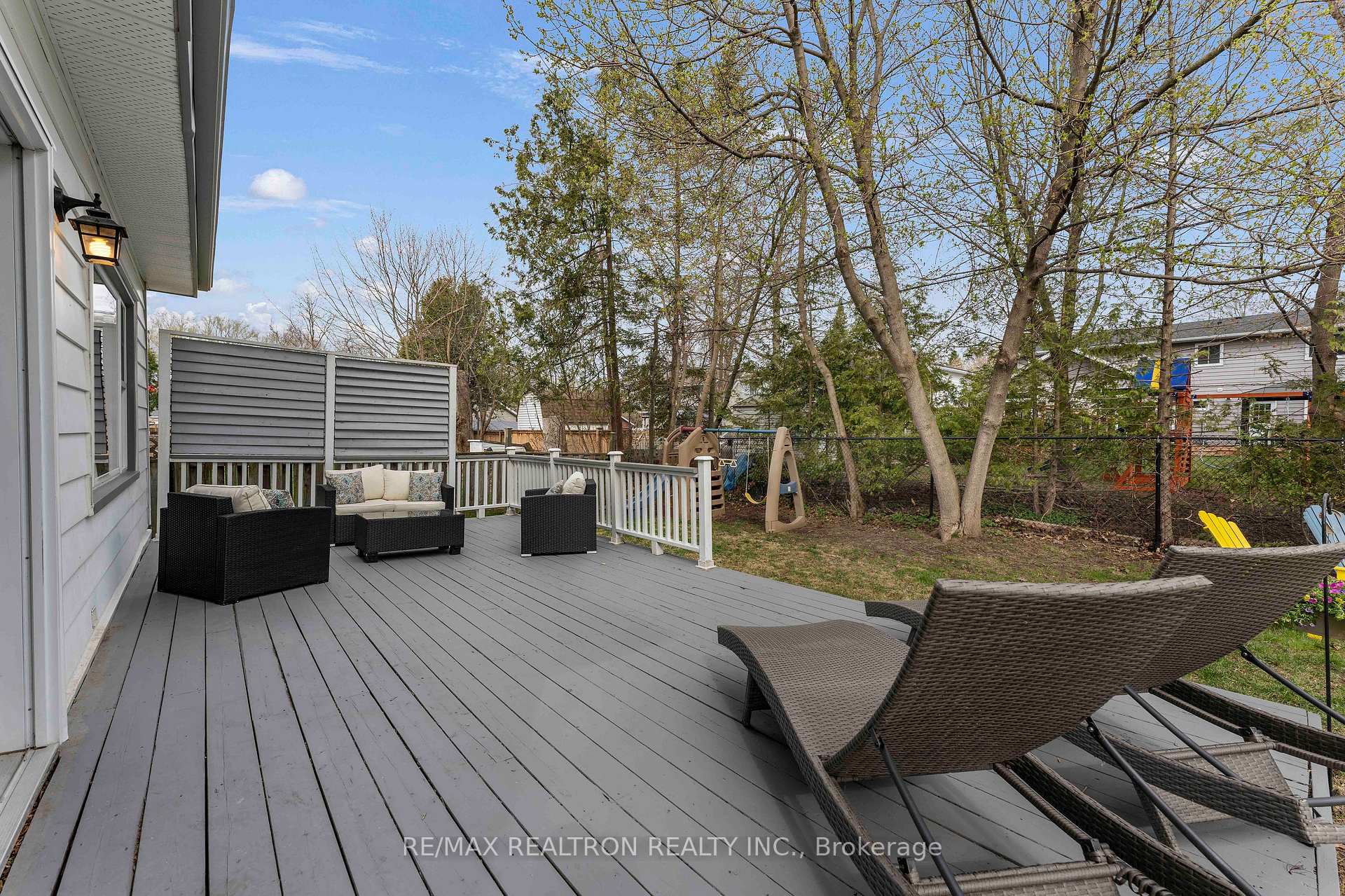 Photo 36 of 272 Crestwood Drive, Georgina, Keswick North — HOMEH