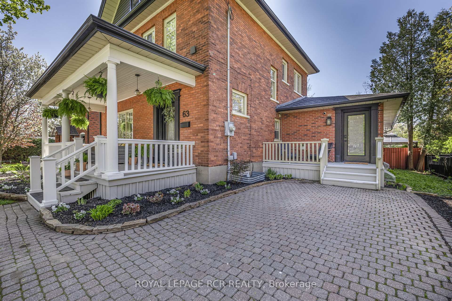 Photo 10 of 63 Concession Street W, Clarington, Bowmanville — HOMEH