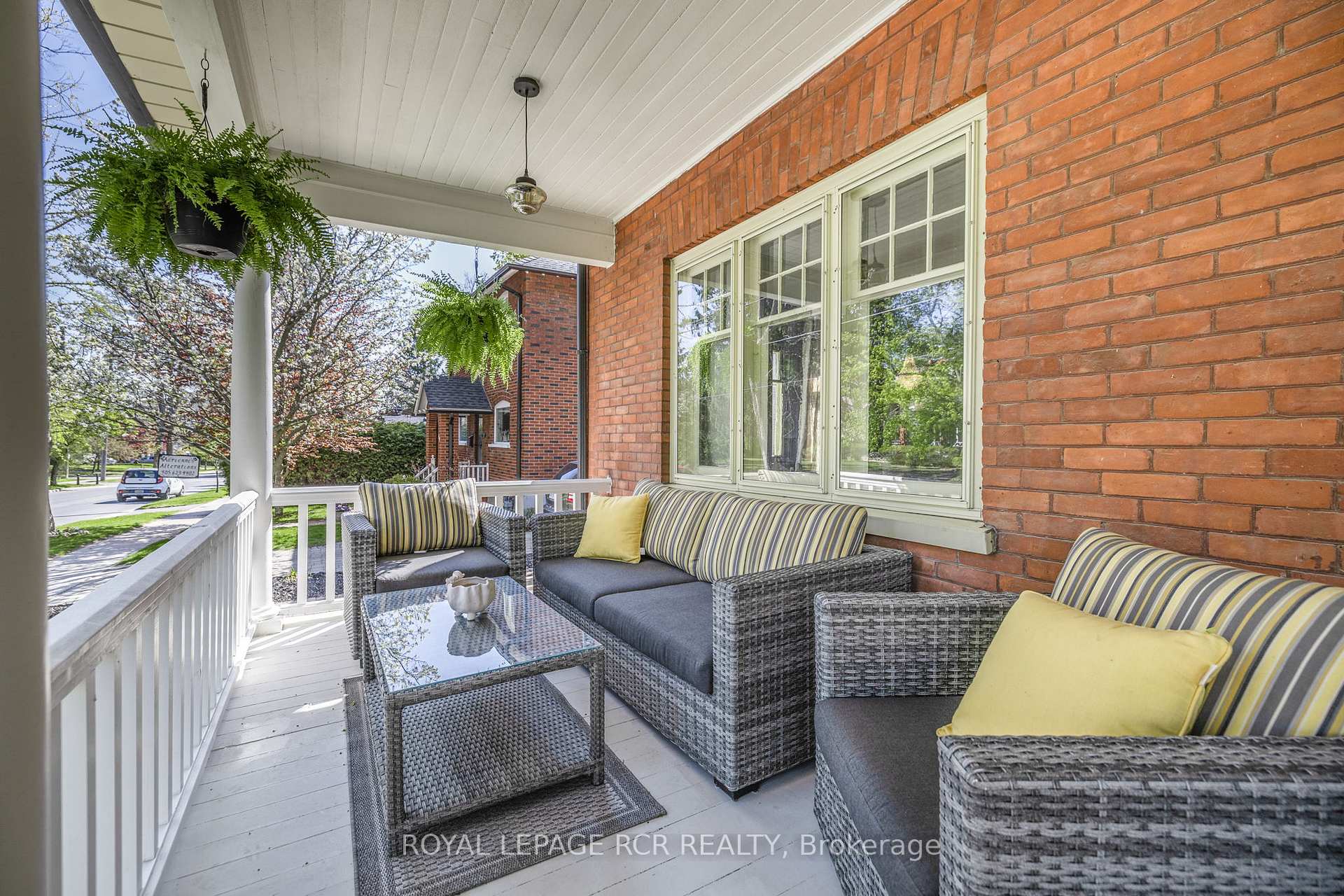 Photo 19 of 63 Concession Street W, Clarington, Bowmanville — HOMEH