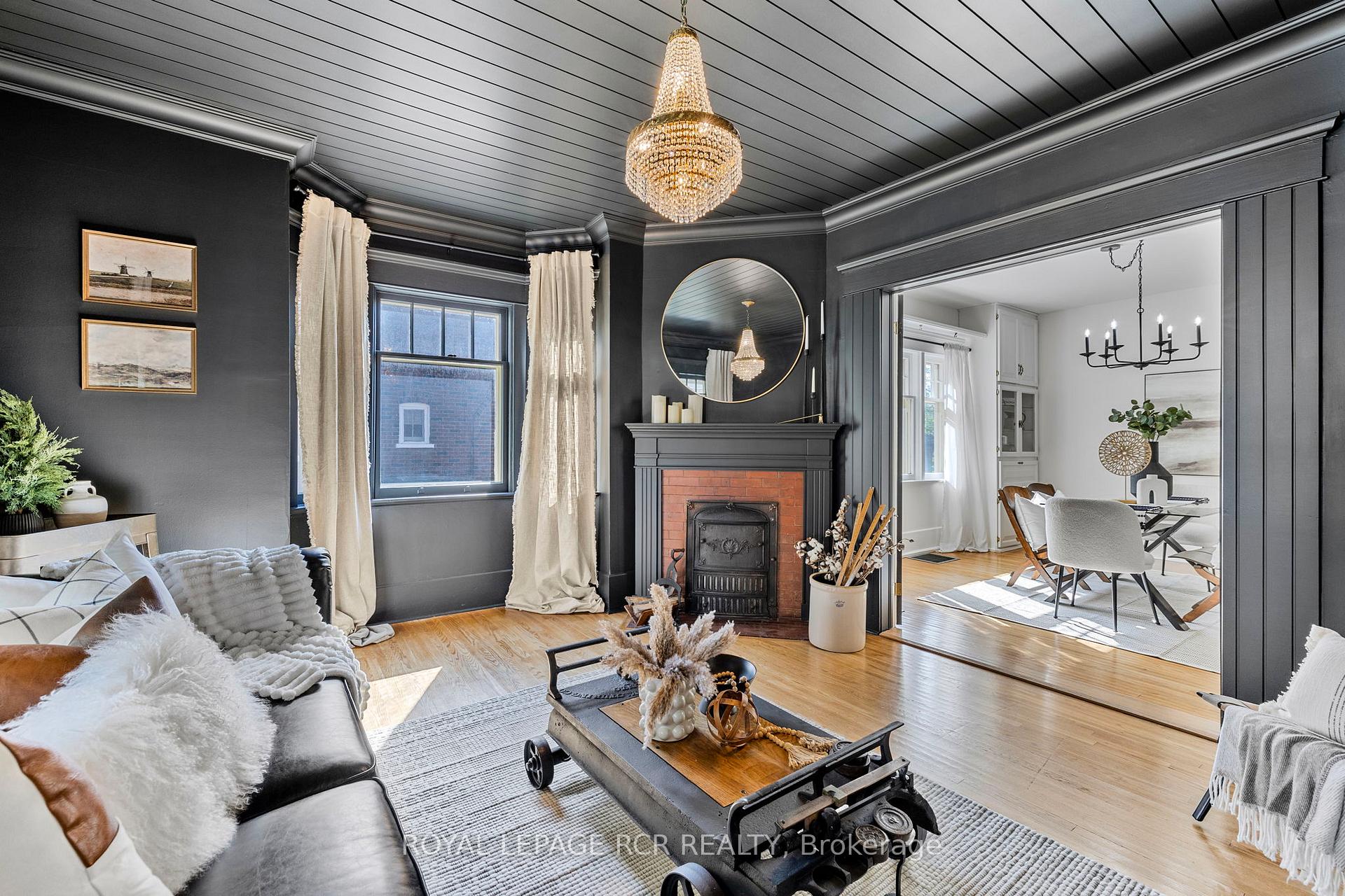 Photo 5 of 63 Concession Street W, Clarington, Bowmanville — HOMEH
