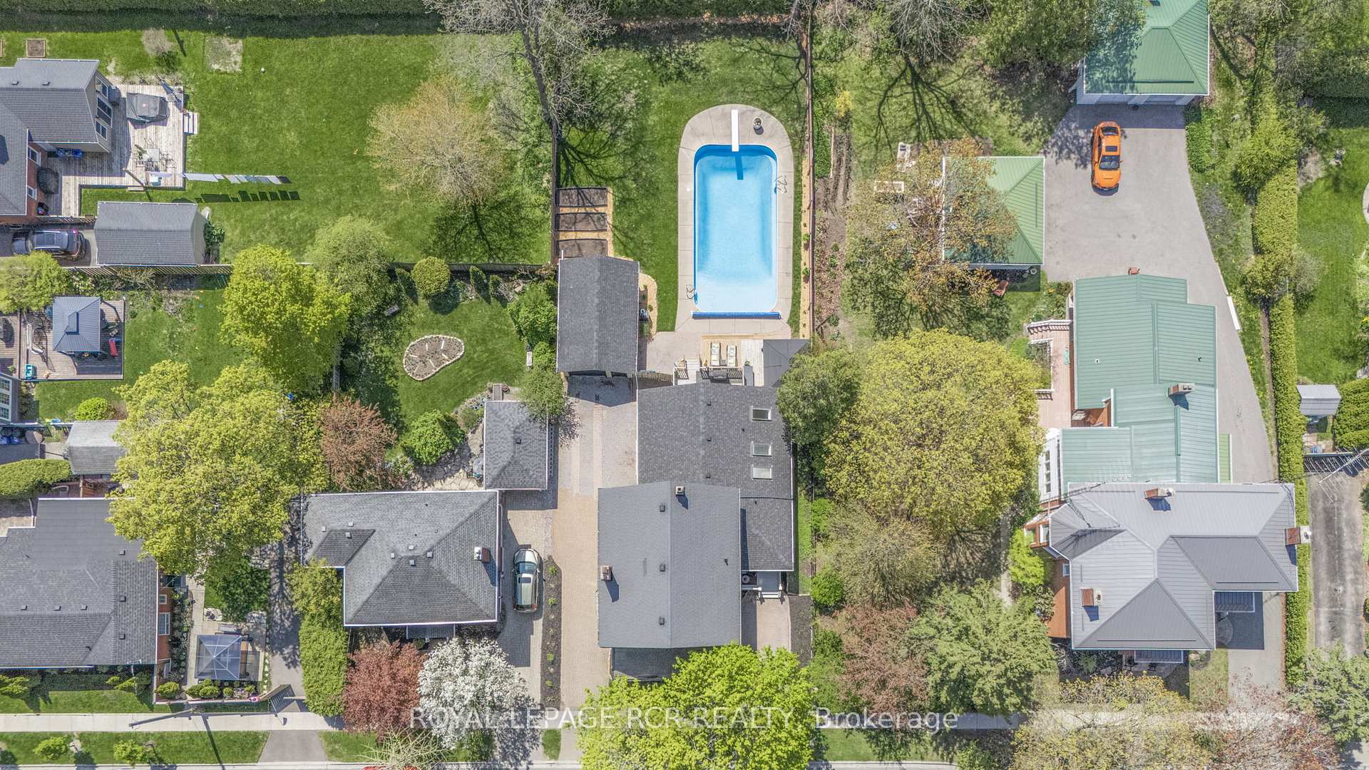 Photo 48 of 63 Concession Street W, Clarington, Bowmanville — HOMEH