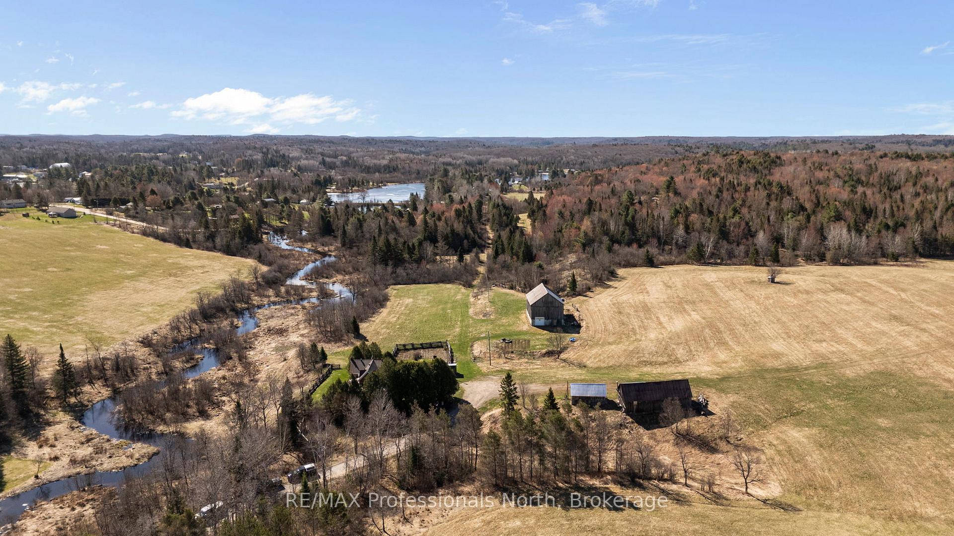 Photo 18 of 67 Bittschwamm Road, Magnetawan — HOMEH